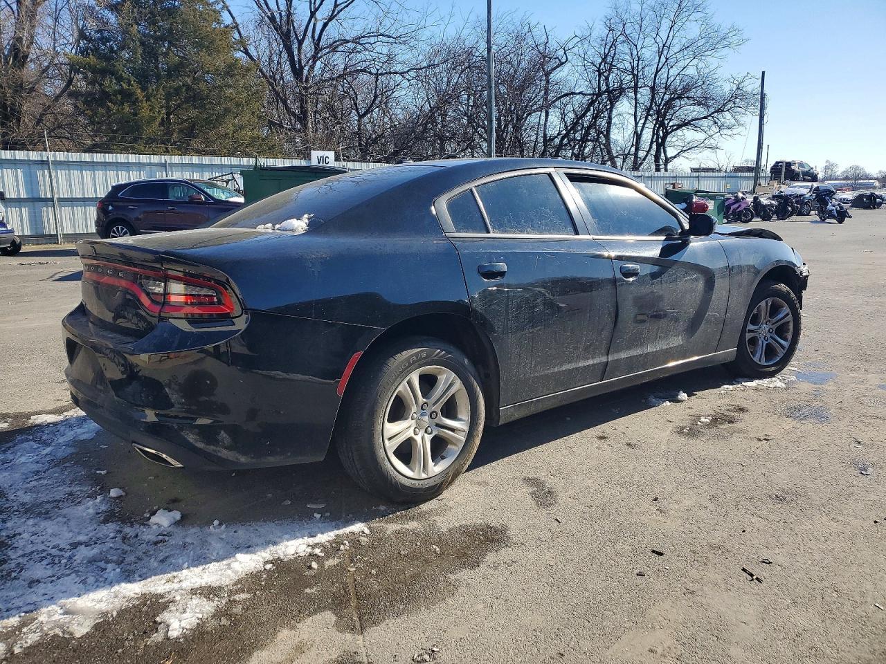 2021 Dodge Charger Sxt - Image 3
