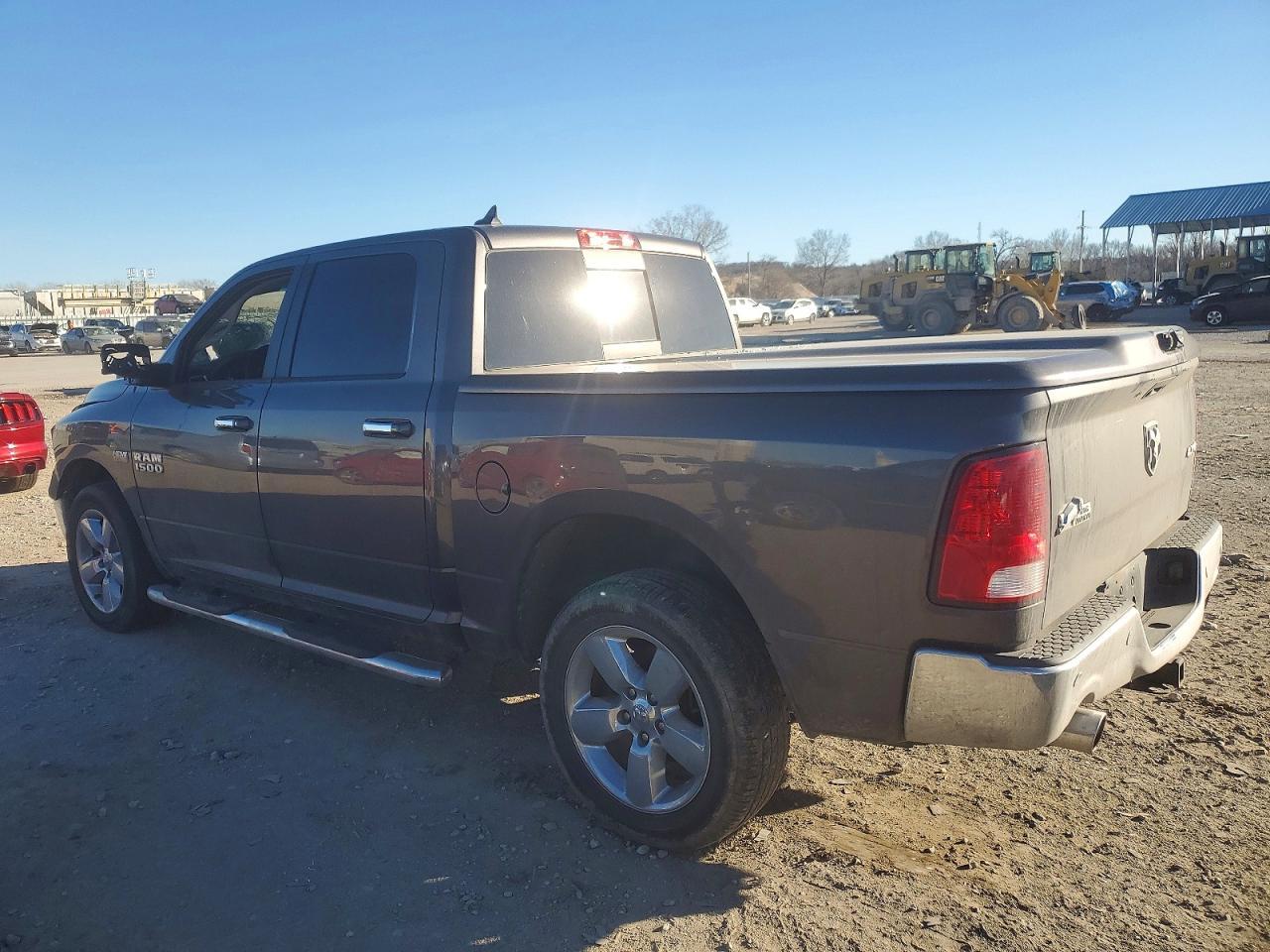 2016 Ram 1500 Slt - Фото 2