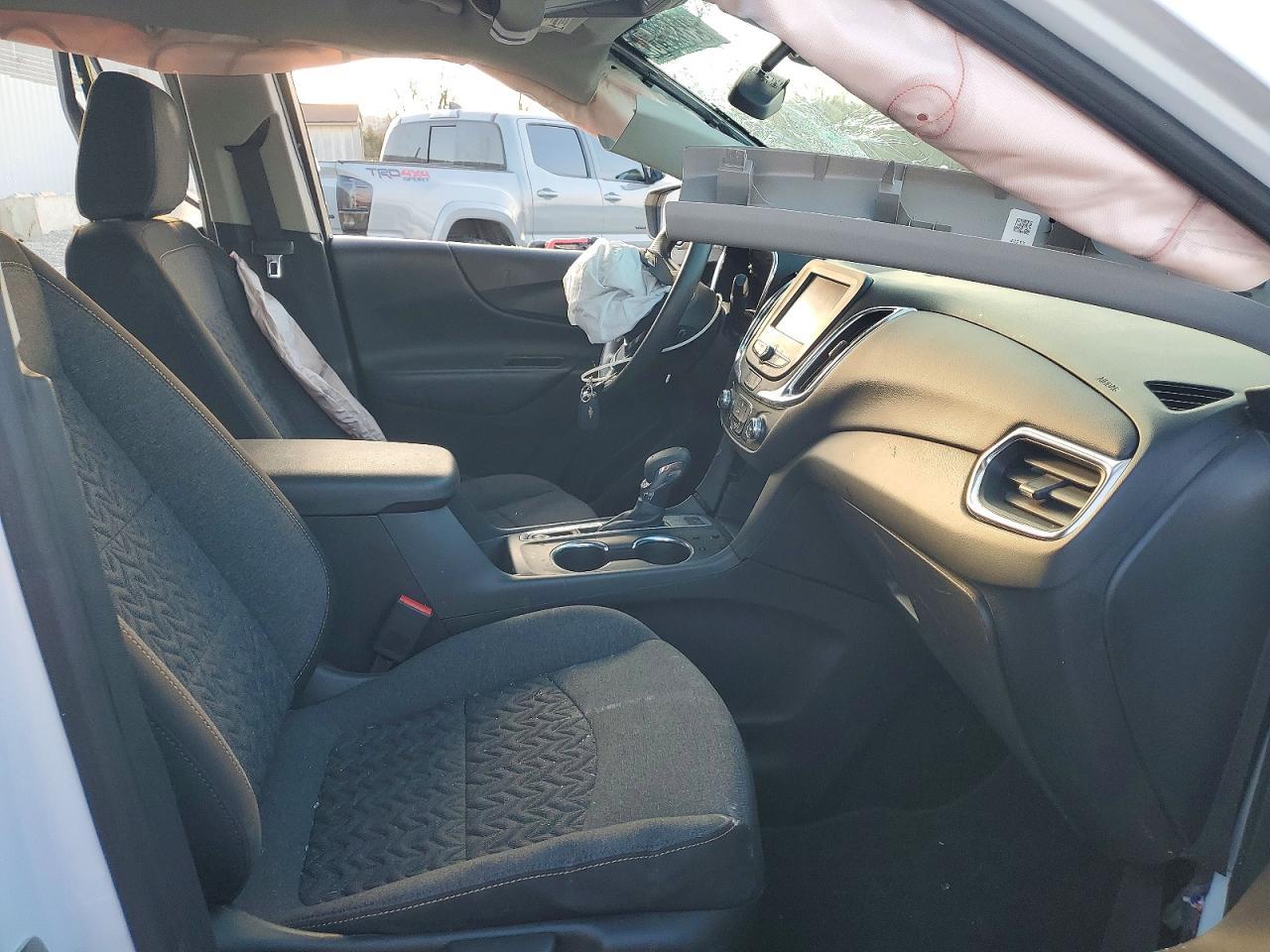 2022 Chevrolet Equinox Lt - Фото 7