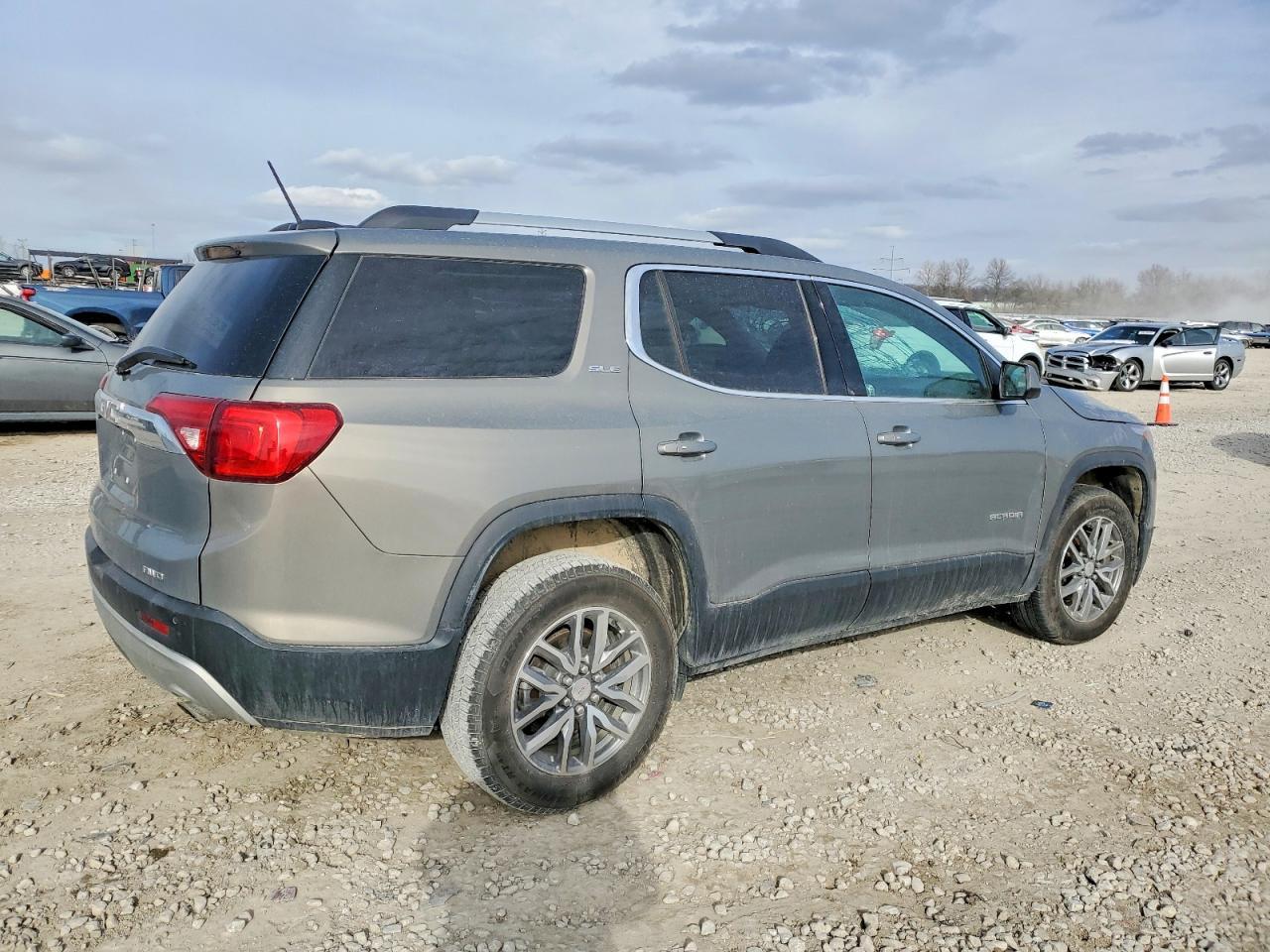 2019 GMC Acadia Sle - Фото 3