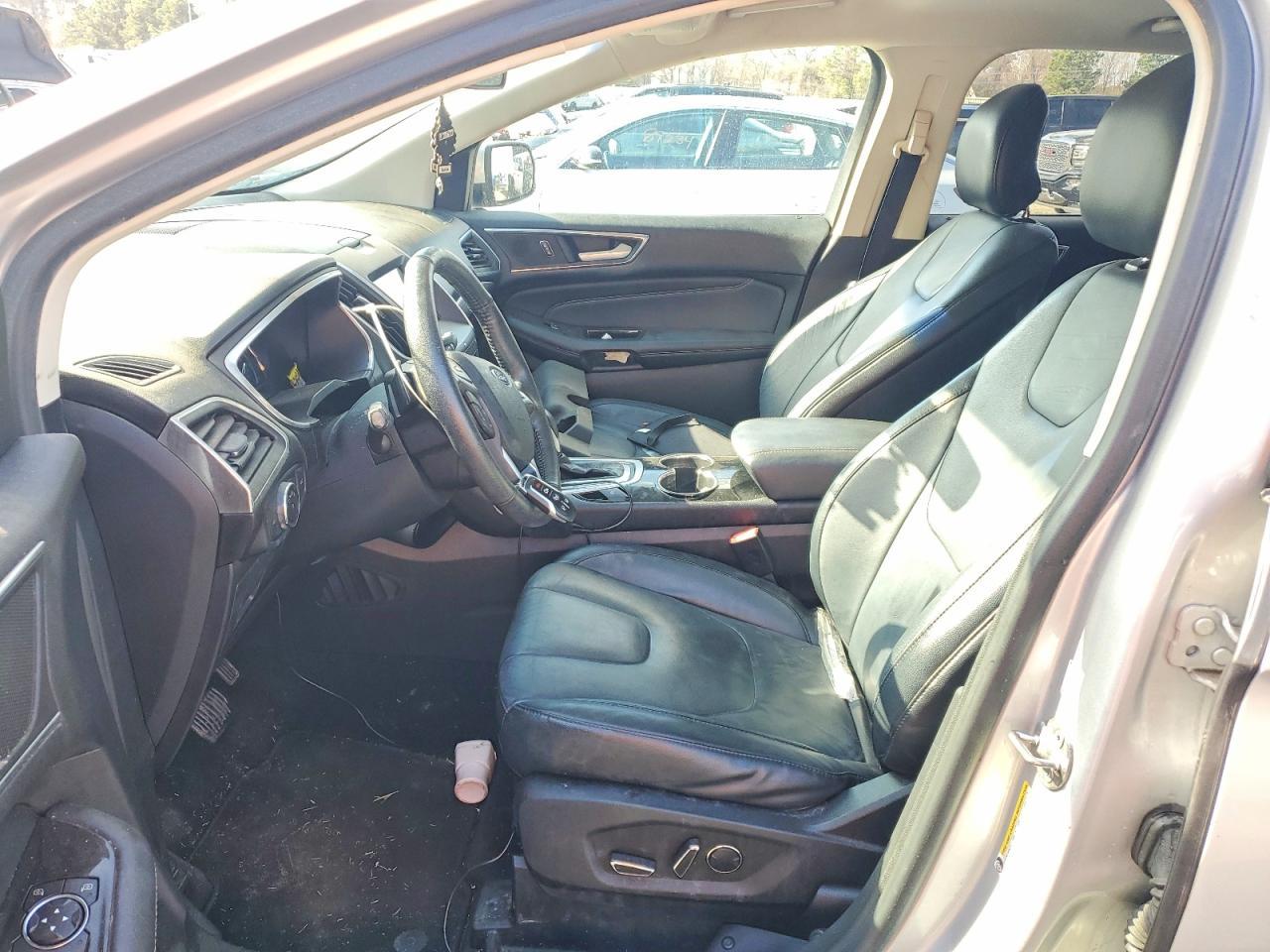 2016 Ford Edge Titanium - Фото 7