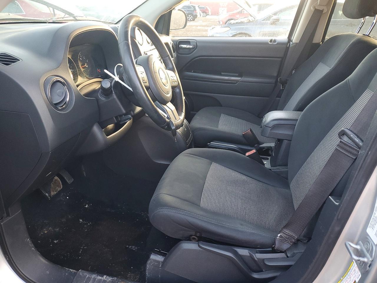 2012 Jeep Compass Latitude - Фото 7