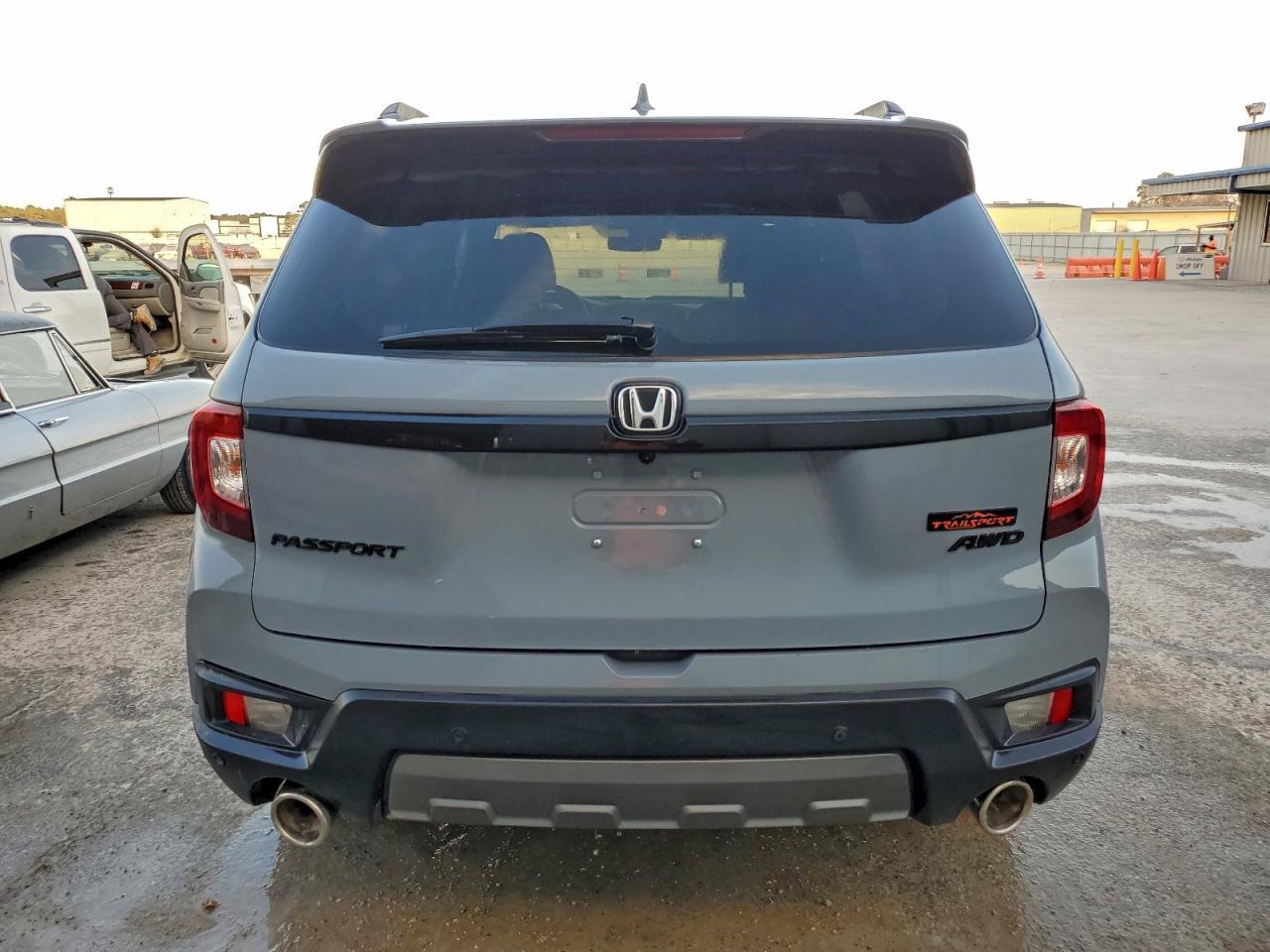 2023 Honda Passport Trail Sport - Image 6