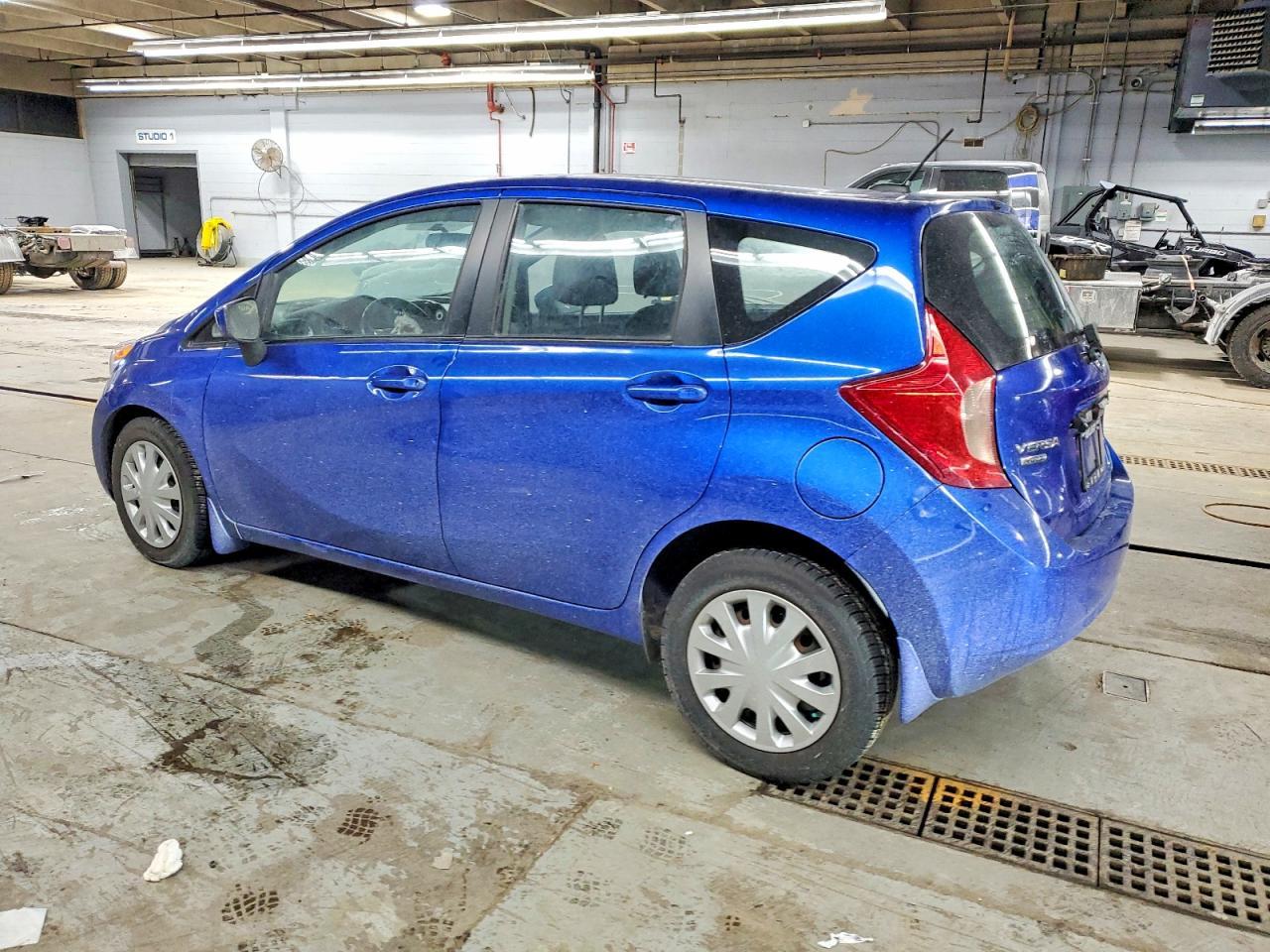 2015 Nissan Versa Note - Фото 2