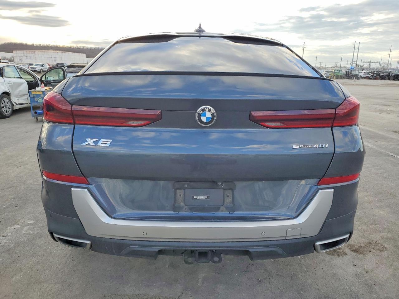 2021 BMW X6 Sdrive 40I - Image 6