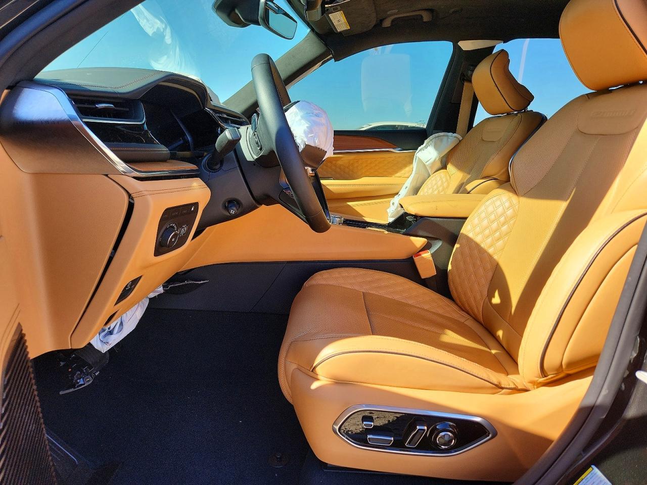 2024 Jeep Grand Cherokee Summit 4Xe - Фото 7