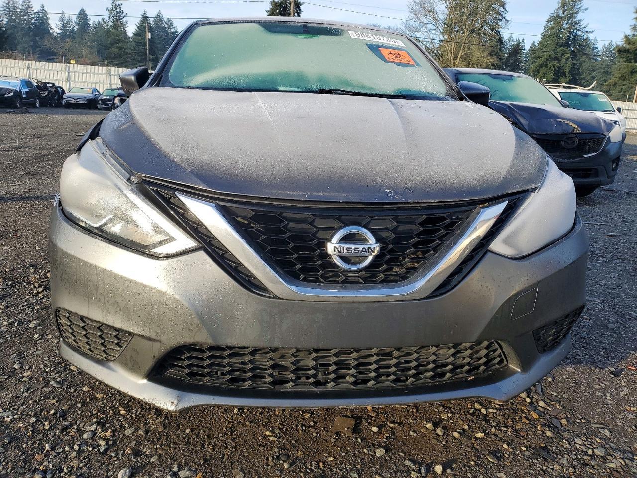 2016 Nissan Sentra - Image 5