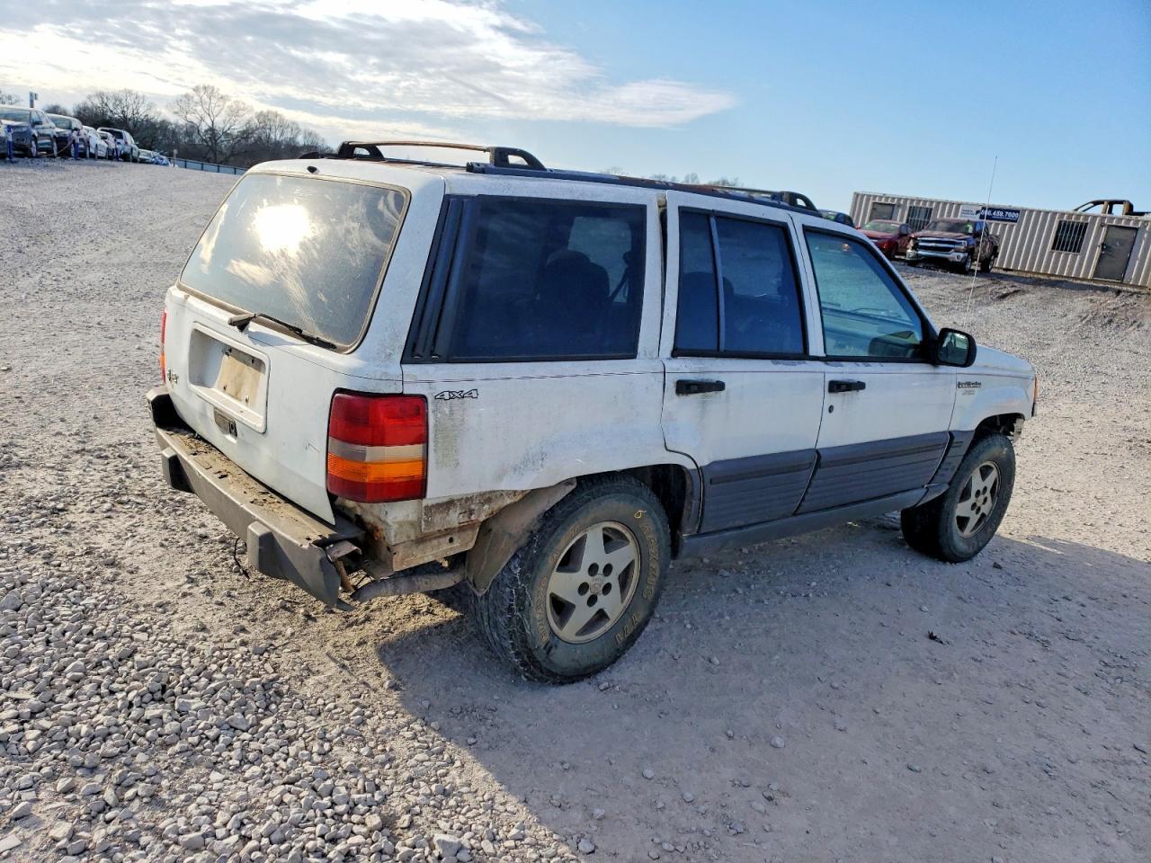 1995 Jeep Grand Cherokee Laredo - Image 3