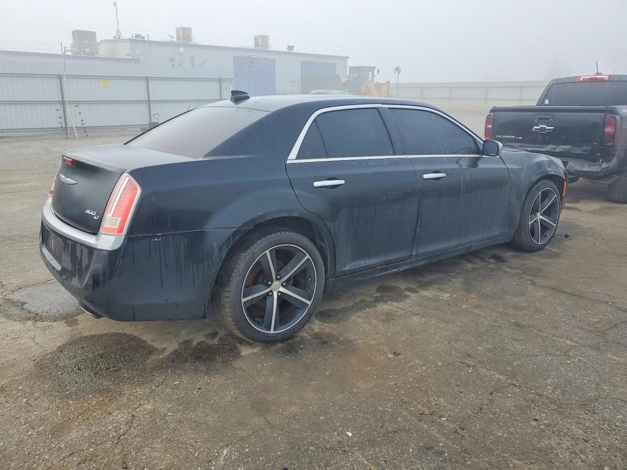 2017 Chrysler 300C - Image 3