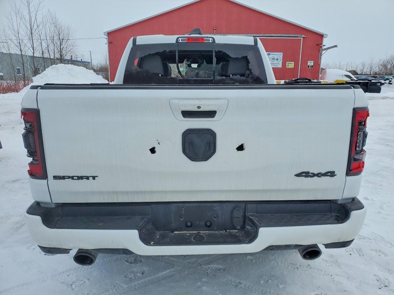 2023 Ram 1500 Sport - Фото 6