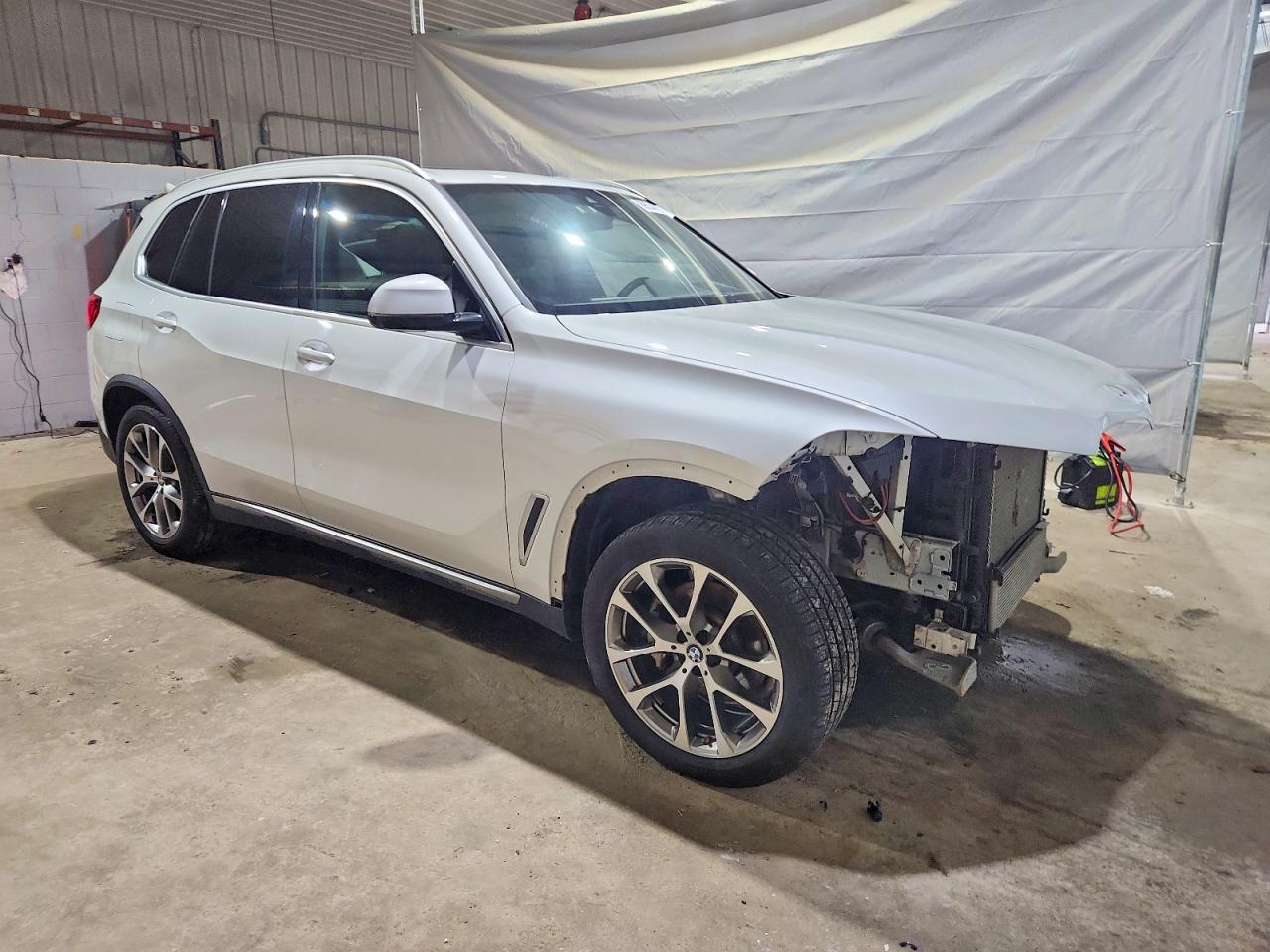 2021 BMW X5 xDrive40I - Image 4