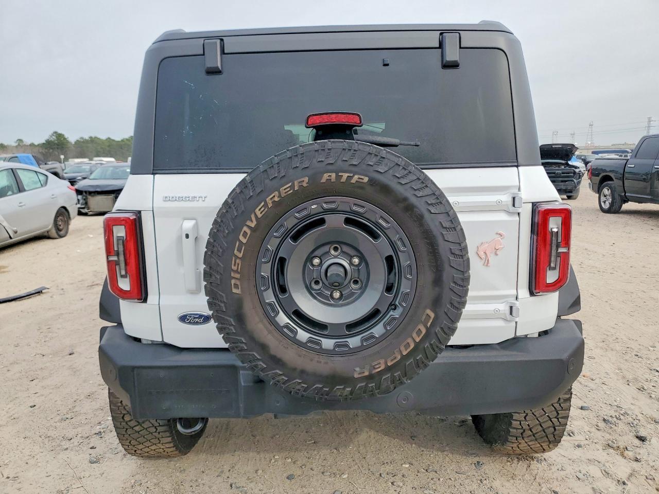 2024 Ford Bronco Outer Banks - Фото 6
