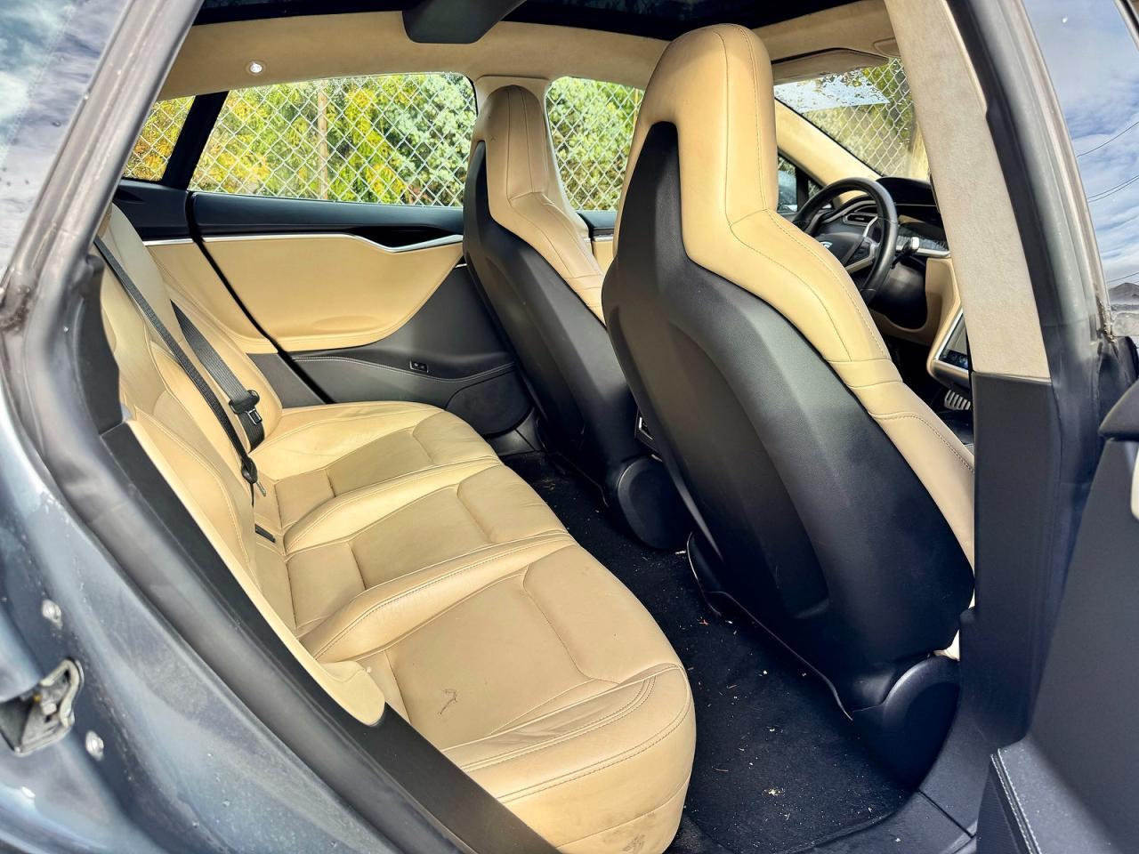 2014 Tesla Model S - Фото 6