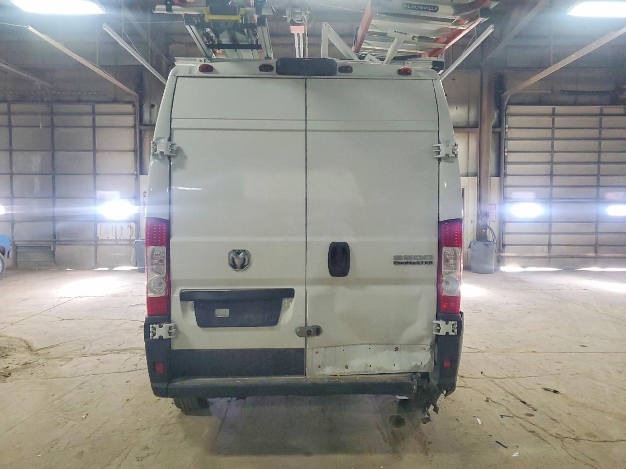 2023 Ram Promaster 2500 Utility / Service Van - Фото 6