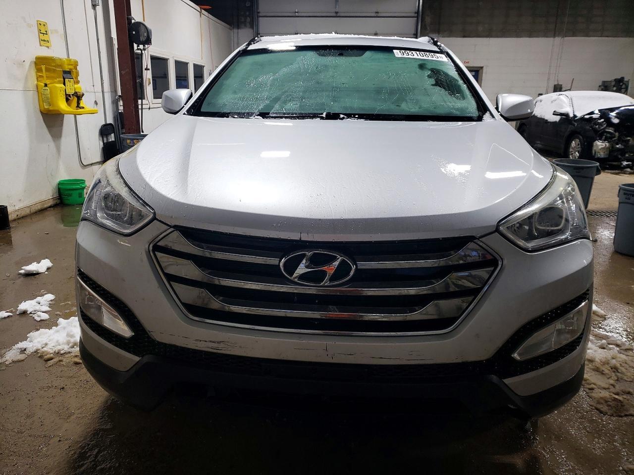 2013 Hyundai Santa Fe Sport 2.0T - Image 5