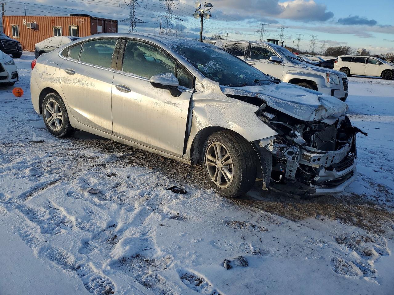 2018 Chevrolet Cruze Lt - Image 4