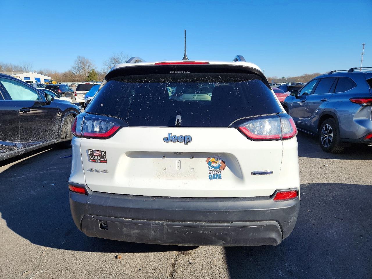 2019 Jeep Cherokee Latitude Plus - Image 6