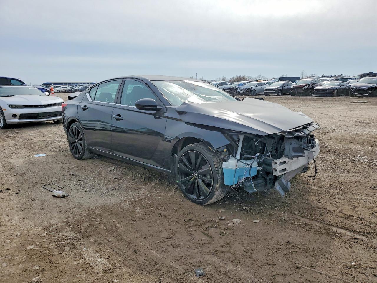 2021 Nissan Altima 2.5 Sr - Image 4