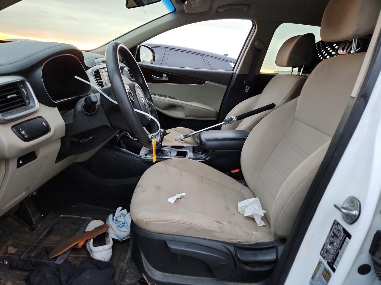 2017 Kia Sorento Lx - Image 7