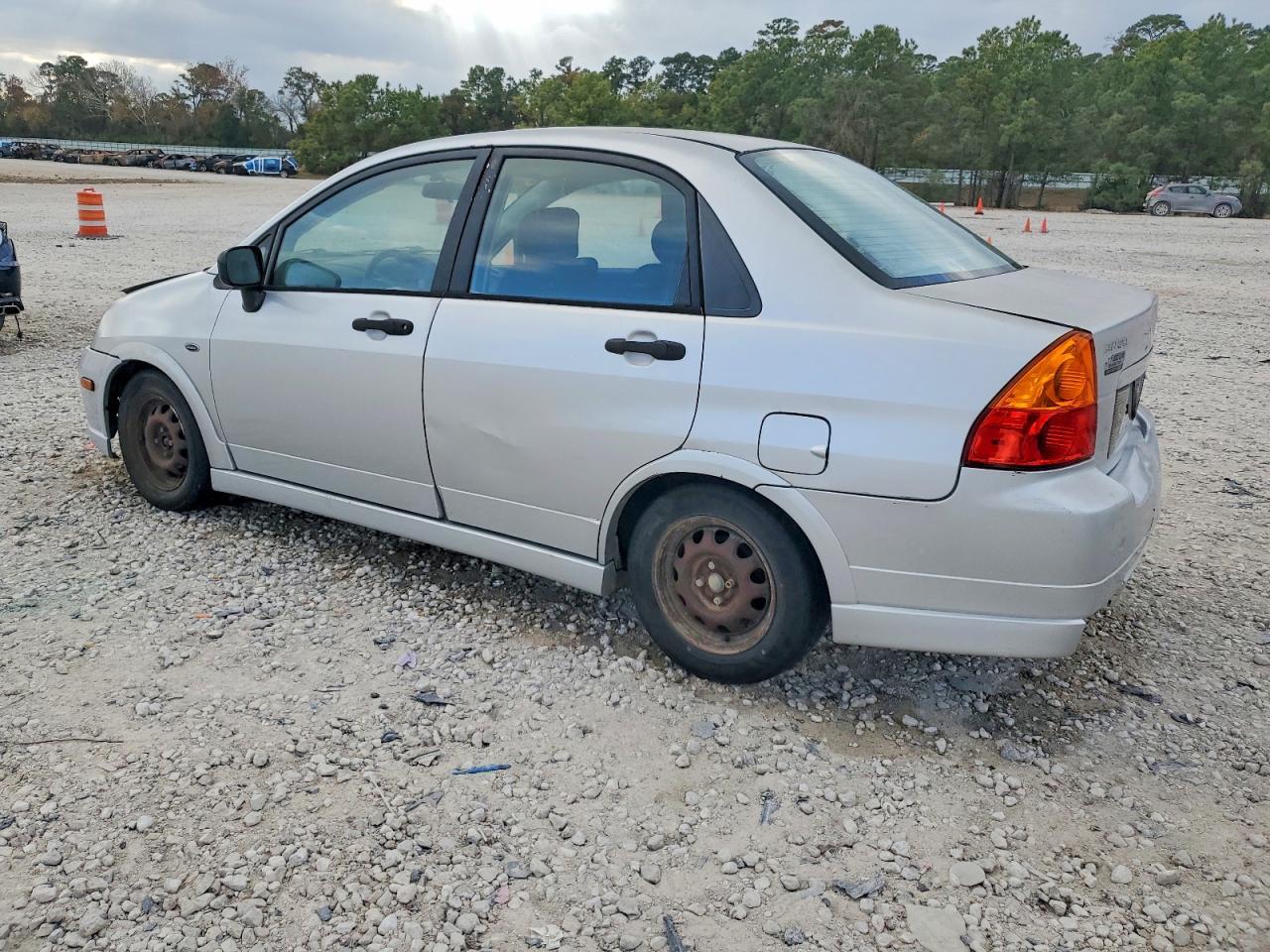 2003 Suzuki Aerio S - Image 2