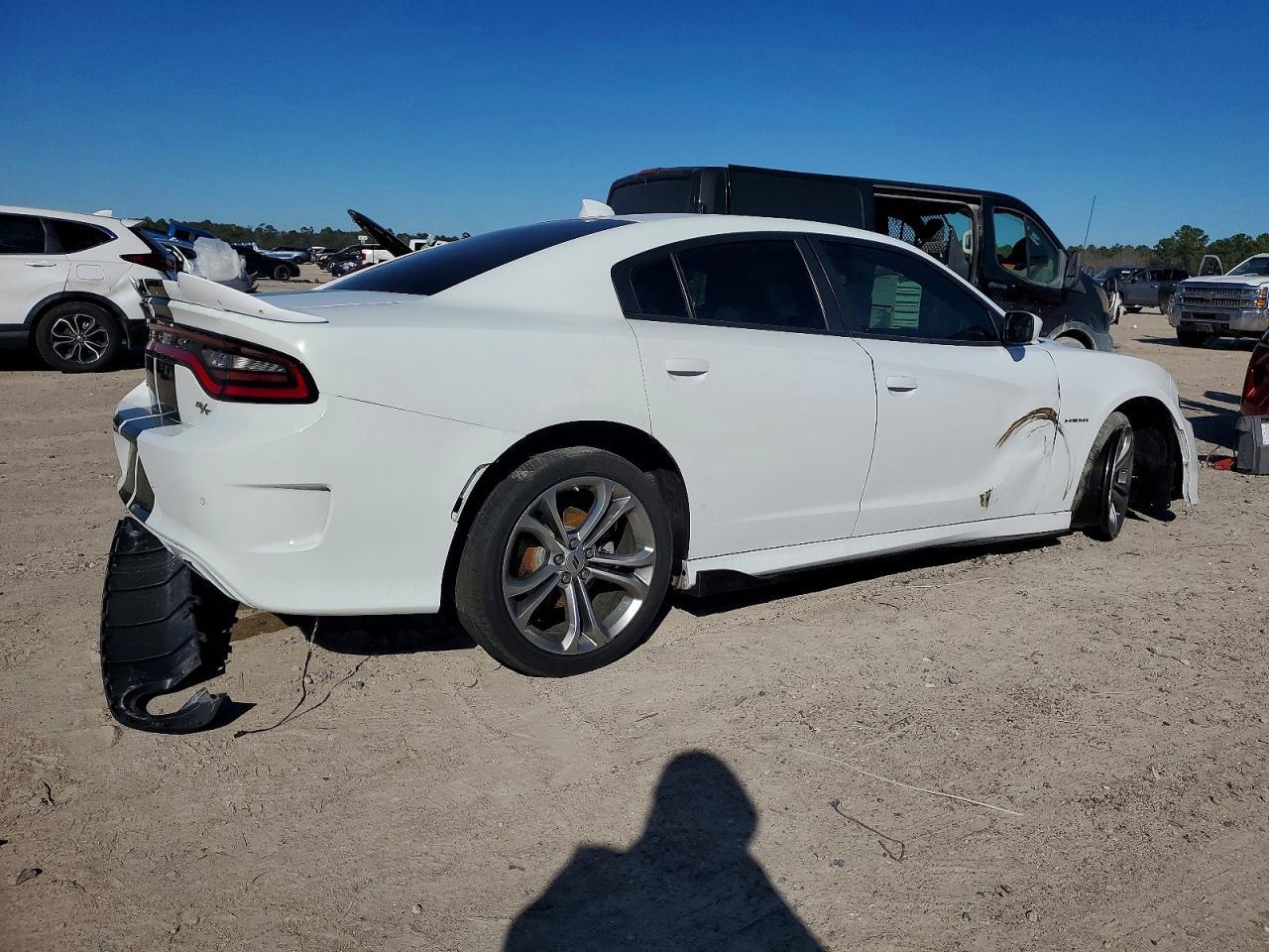 2022 Dodge Charger 4D 2Wd - Image 3