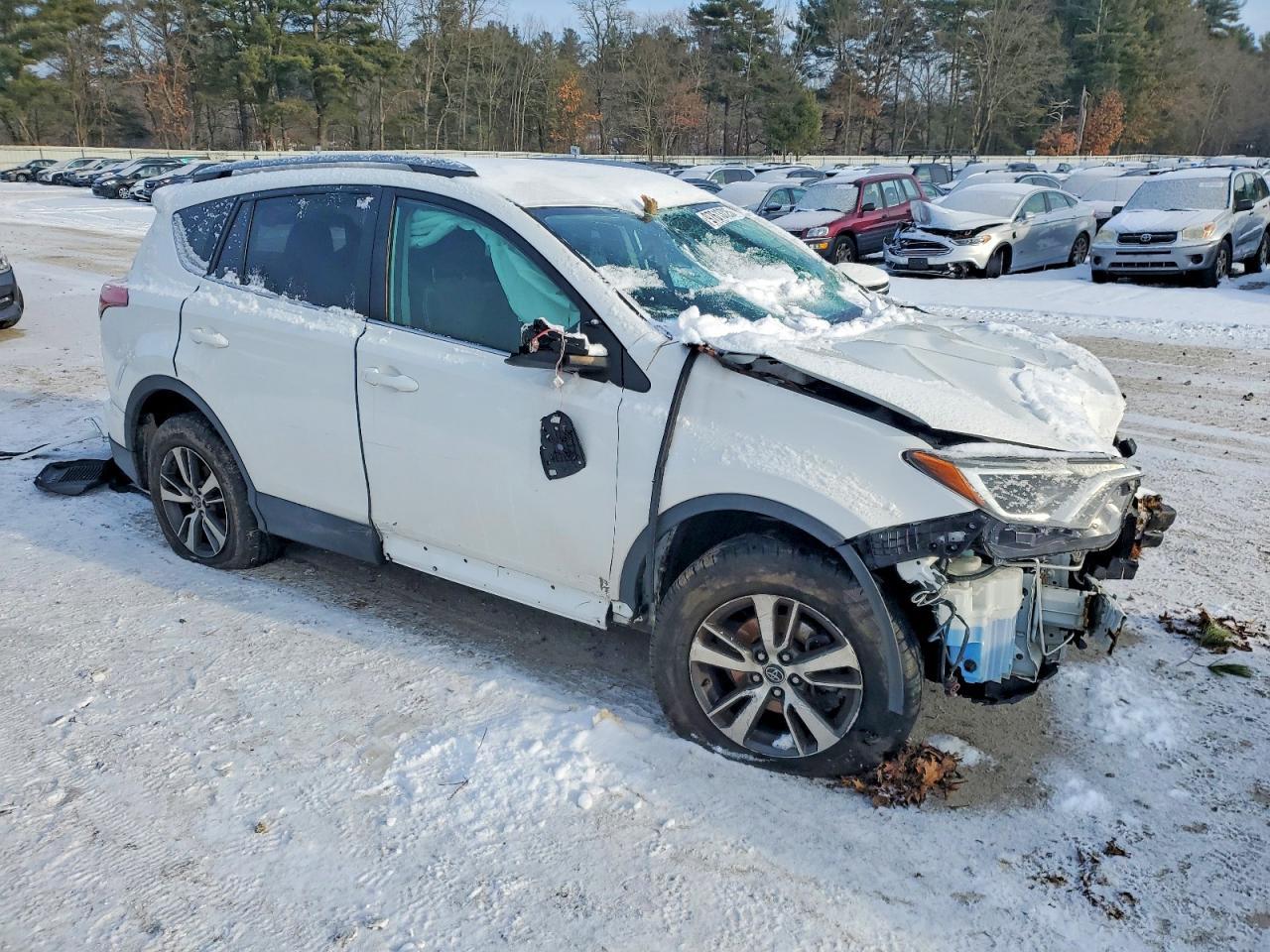 2018 Toyota Rav4 Xle - Image 4