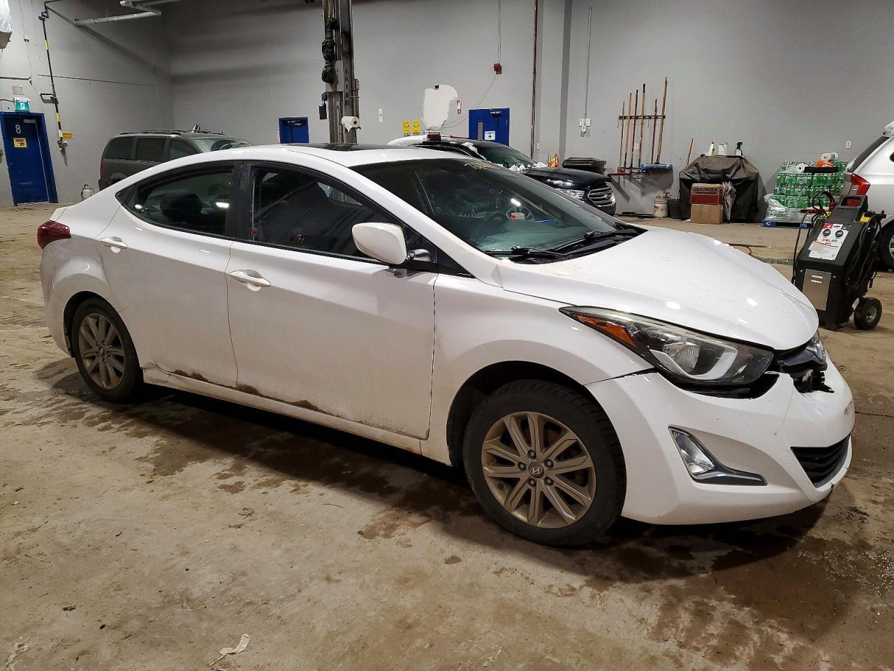 2016 Hyundai Elantra Se - Фото 4