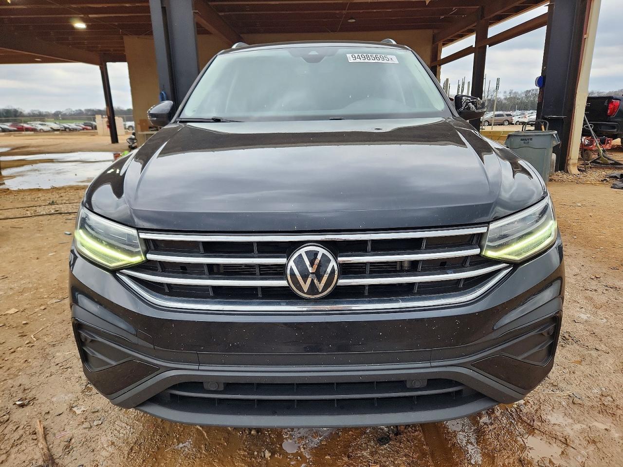 2022 Volkswagen Tiguan Se - Image 5
