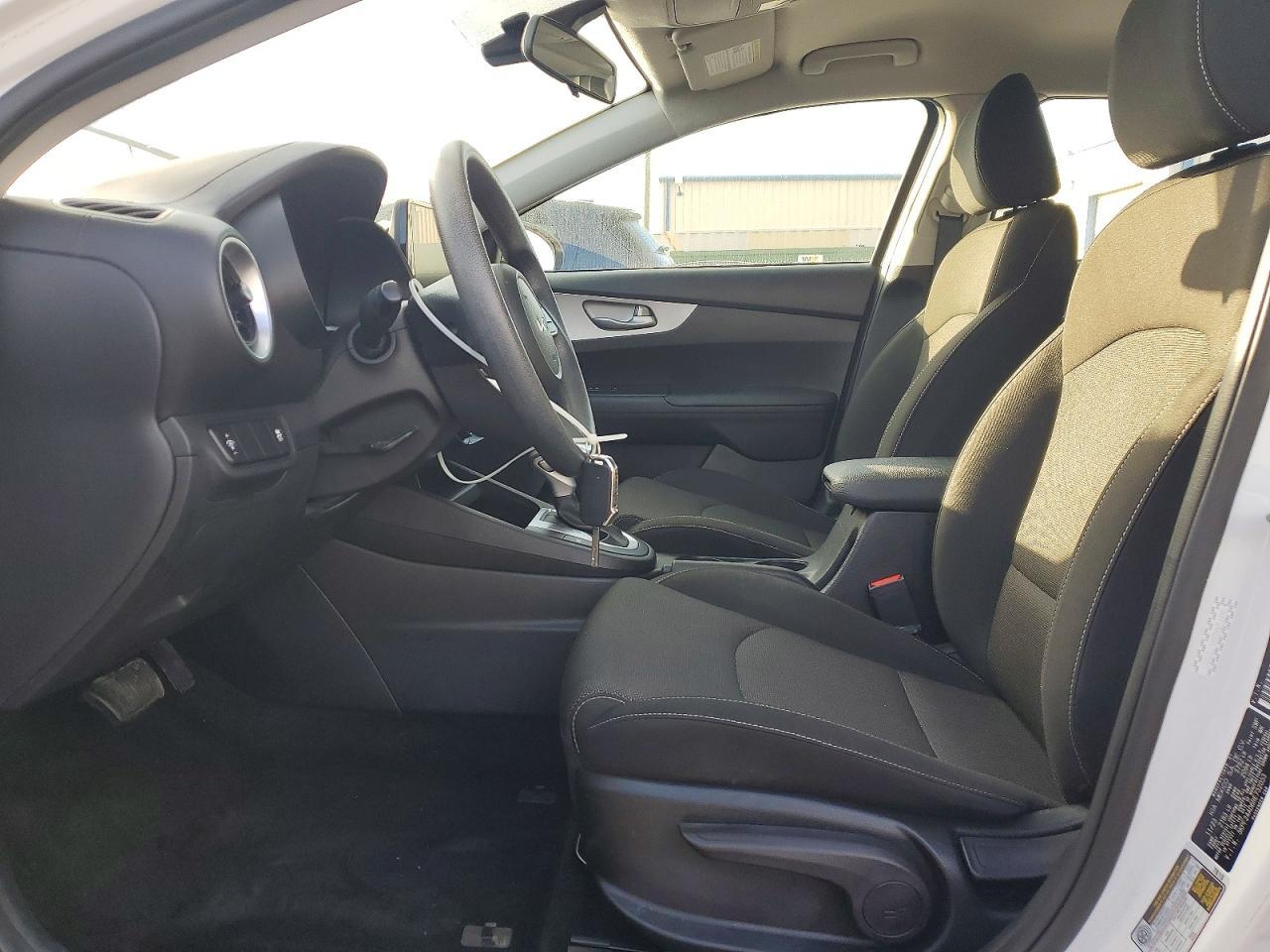 2024 Kia Forte Lx - Фото 7