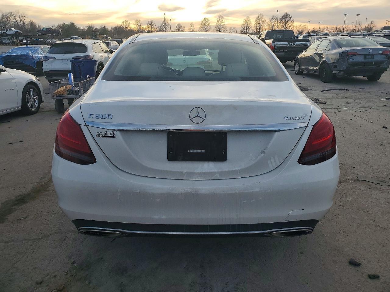 2020 Mercedes-Benz C 300 4Matic - Фото 6