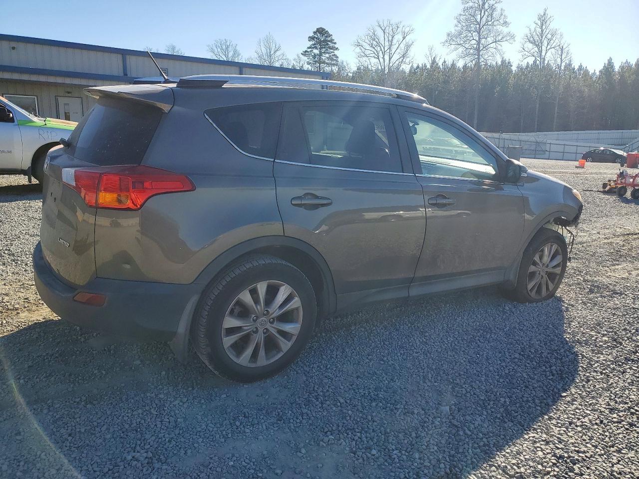 2015 Toyota Rav4 Limited - Image 3