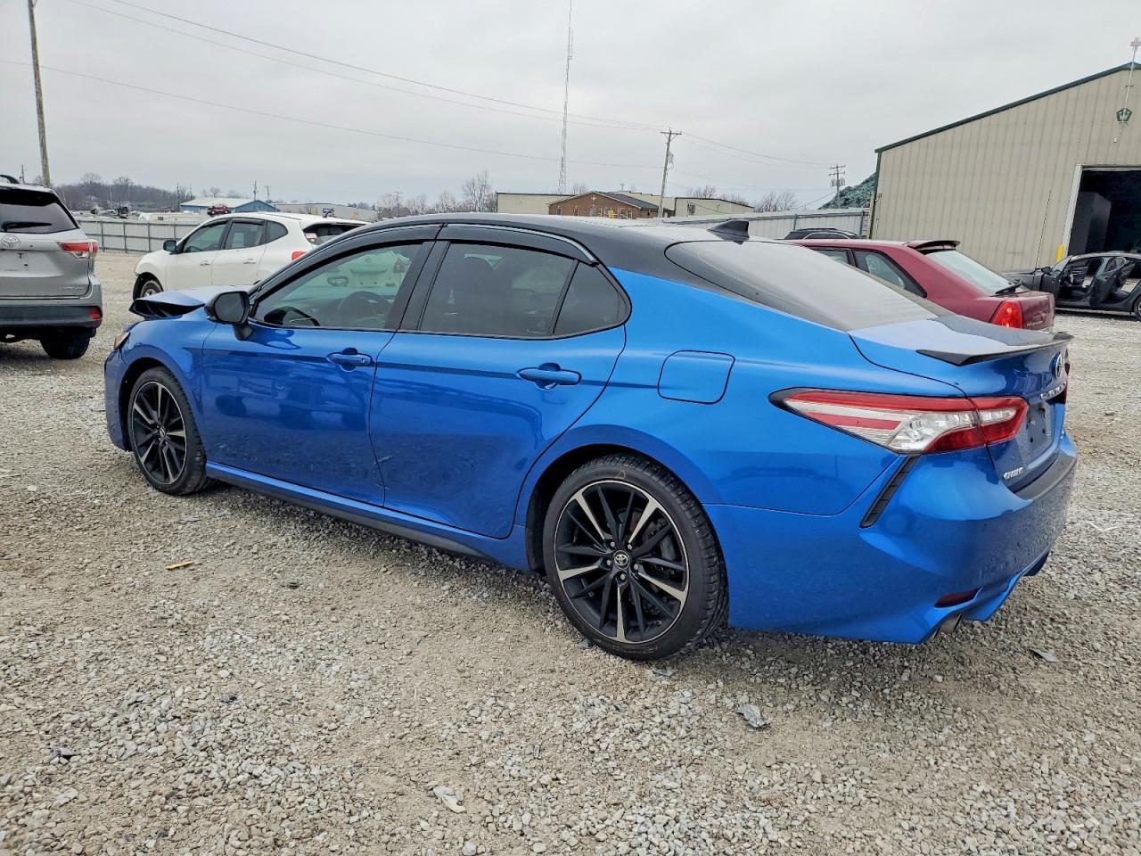 2018 Toyota Camry Xse - Фото 2
