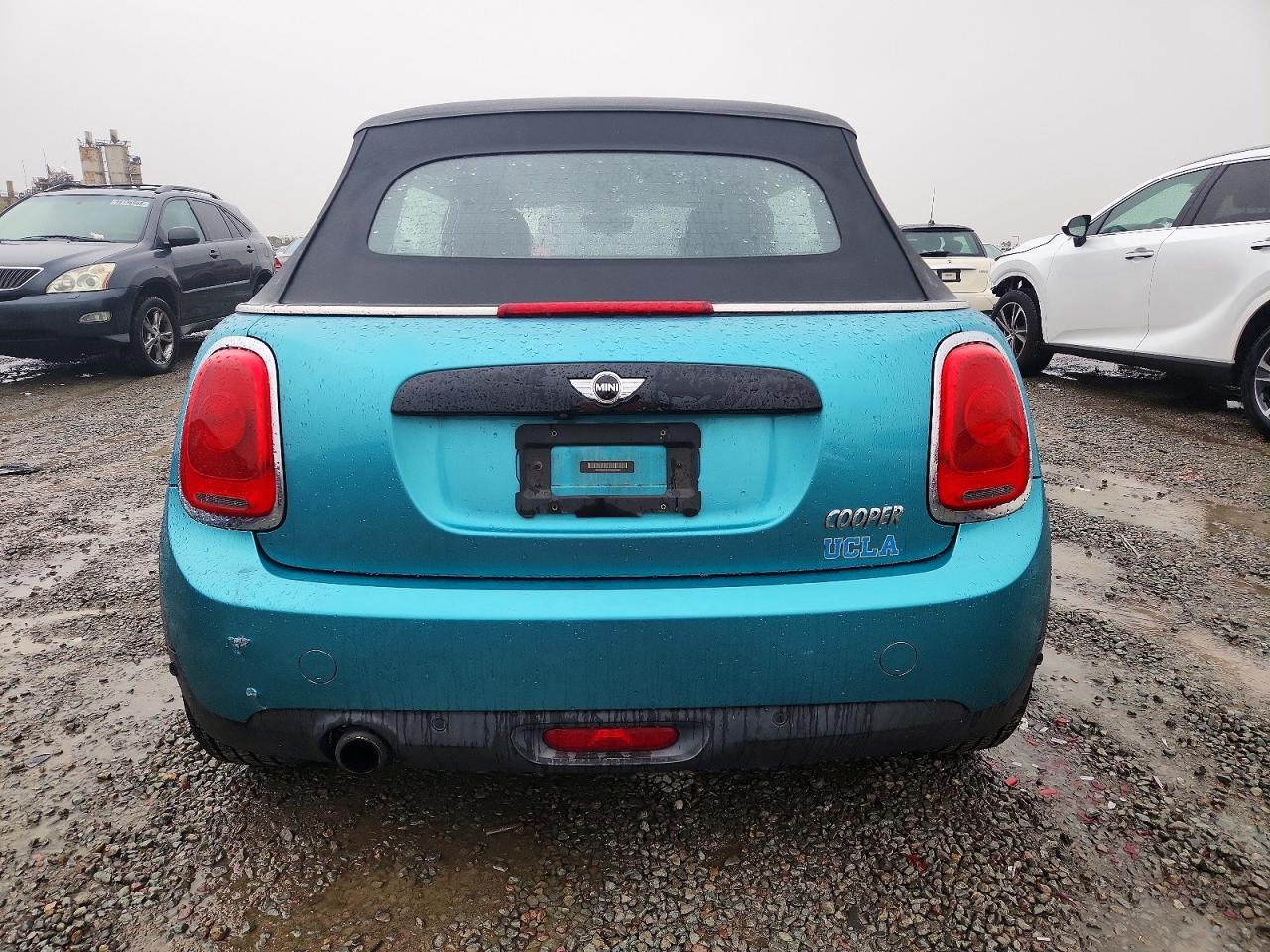 2017 Mini Cooper - Image 6