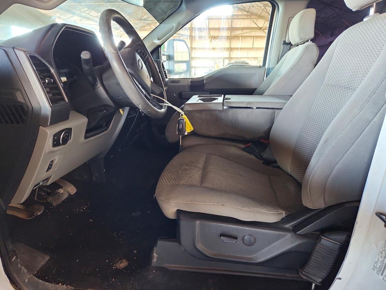 2020 Ford F250 Super Duty - Image 7