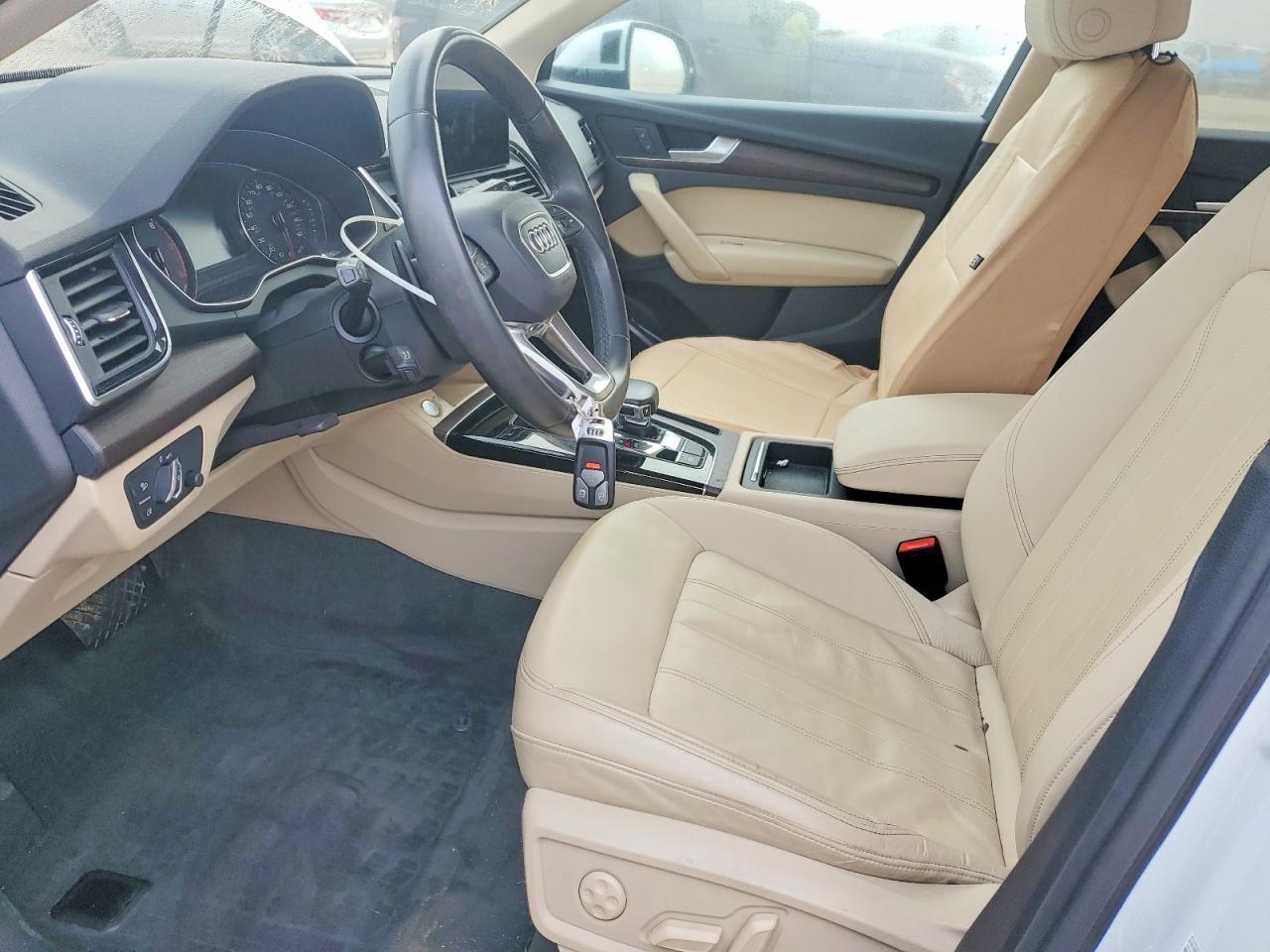 2021 Audi Q5 Premium - Фото 7