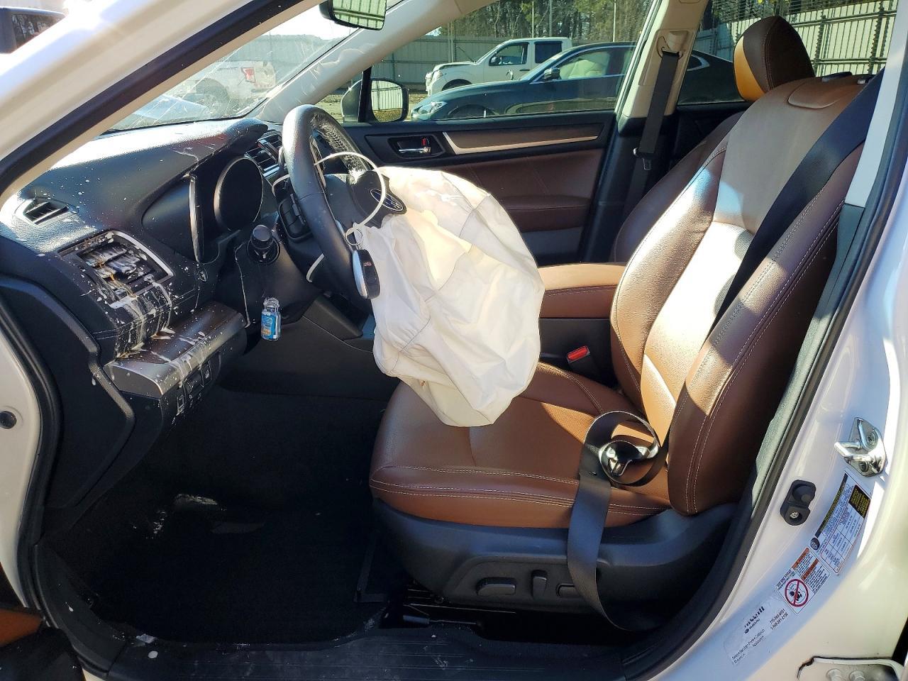 2018 Subaru Outback Touring - Фото 7