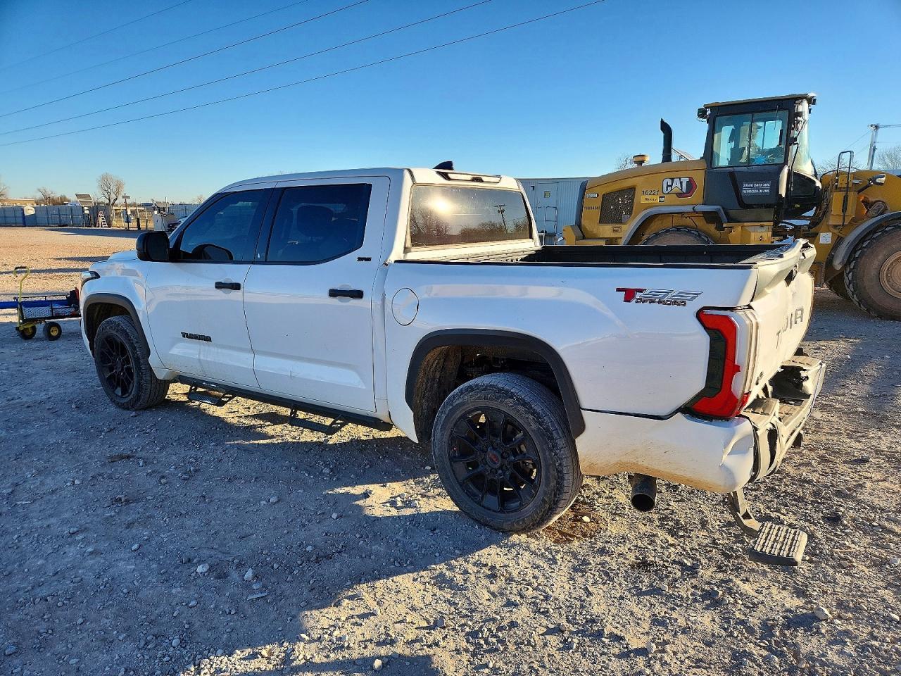 2023 Toyota Tundra Sr5 - Фото 2