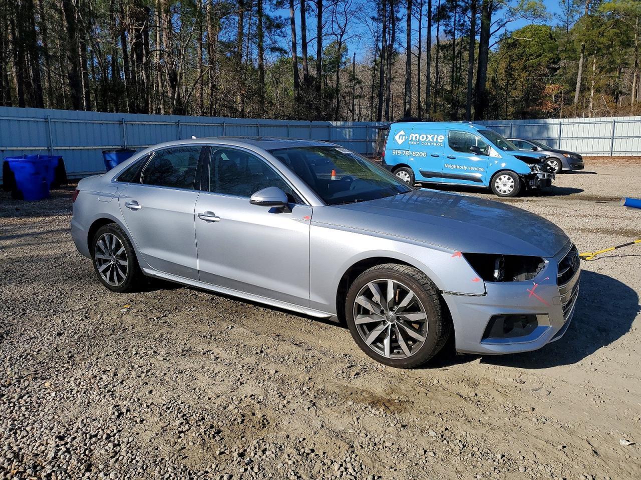 2020 Audi A4 Premium - Фото 4