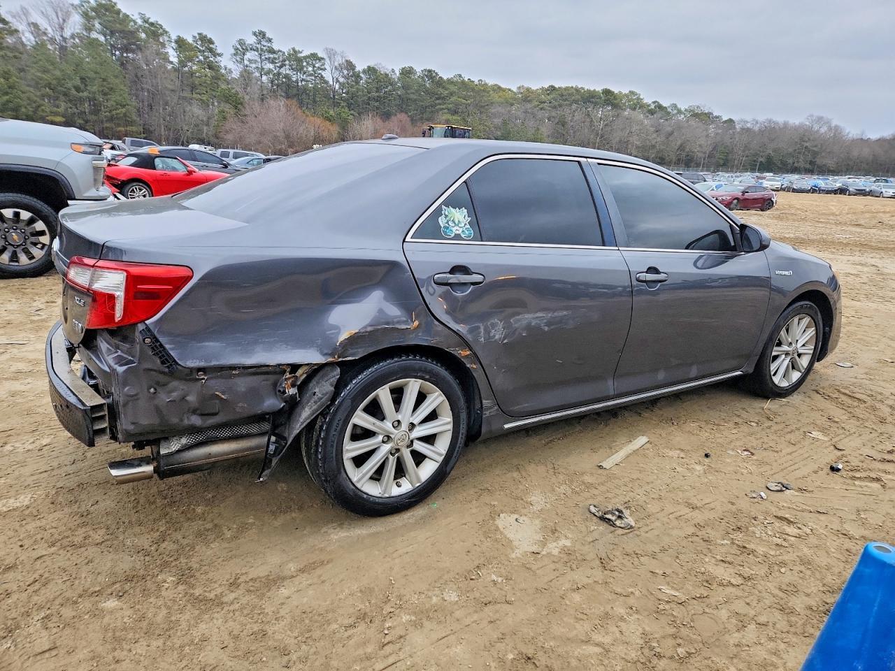 2012 Toyota Camry Hybrid Xle - Фото 3
