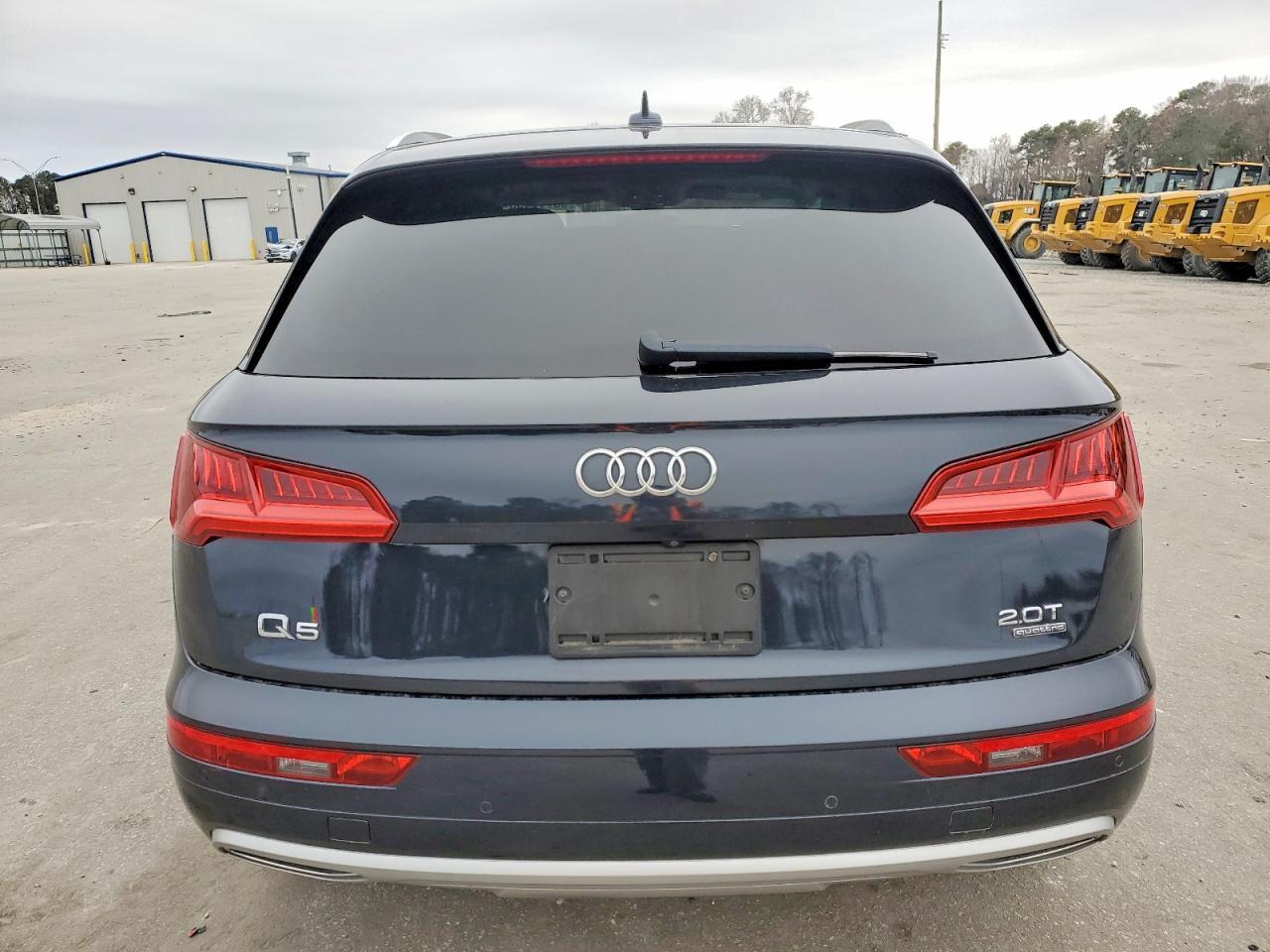 2018 Audi Q5 Premium Plus - Image 6