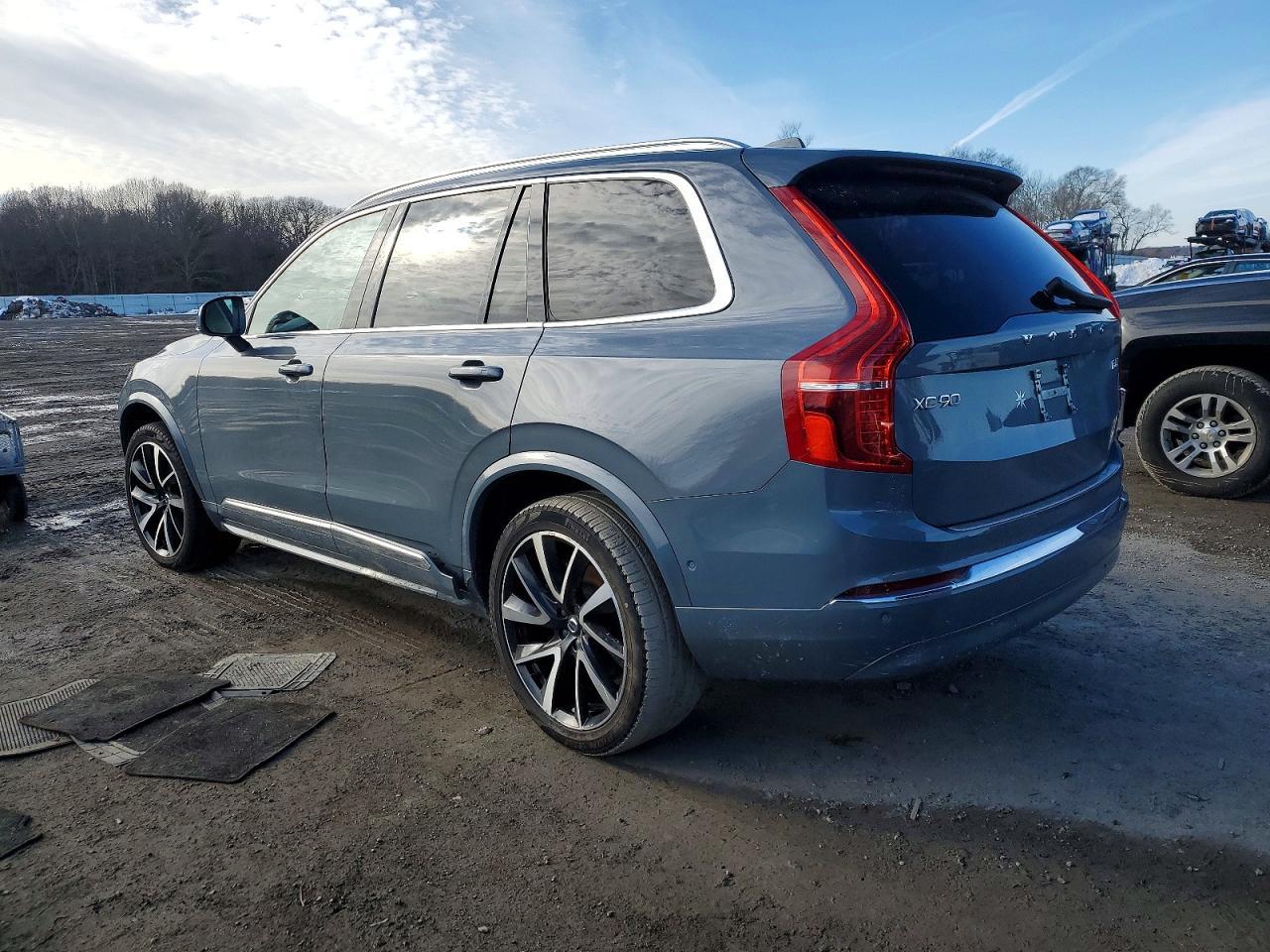 2023 Volvo Xc90 Plus - Фото 2