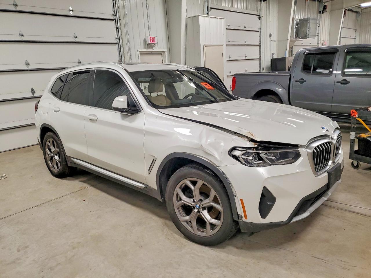 2022 BMW Motorrad X3 xDrive30I - Фото 4