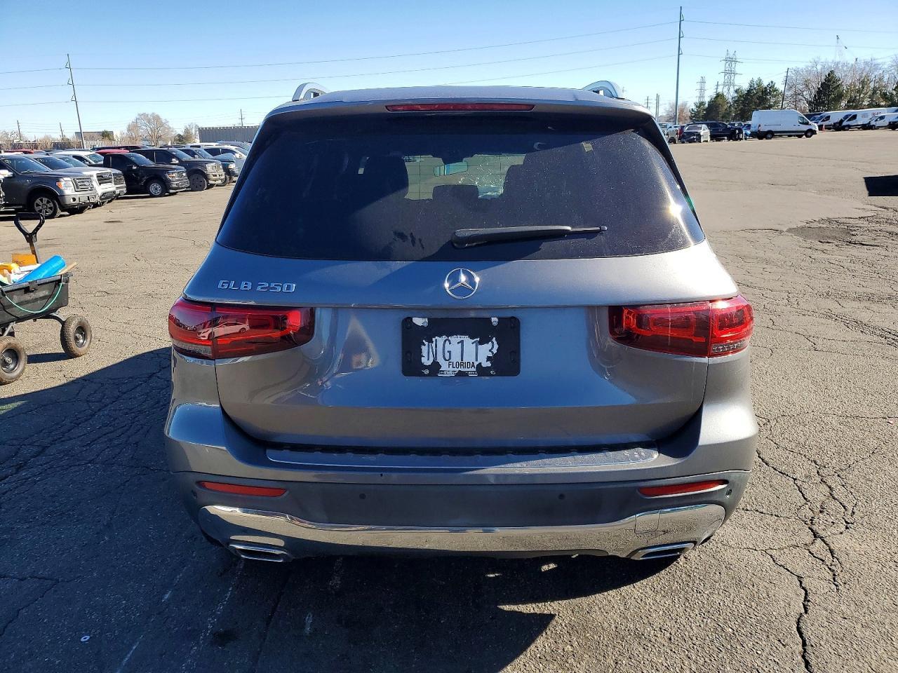 2022 Mercedes-Benz Glb 250 - Image 6