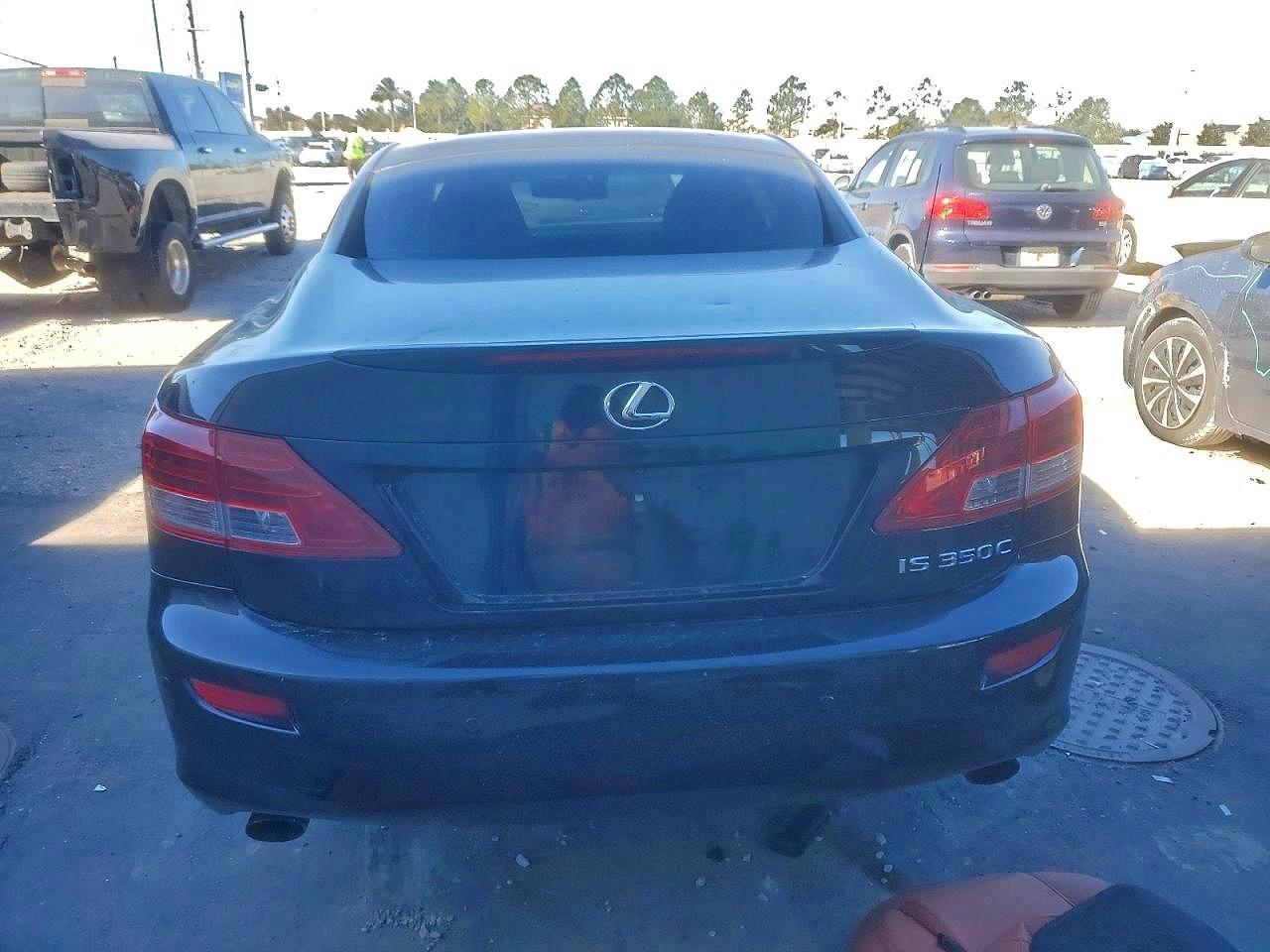 2011 Lexus Is 350 - Image 6