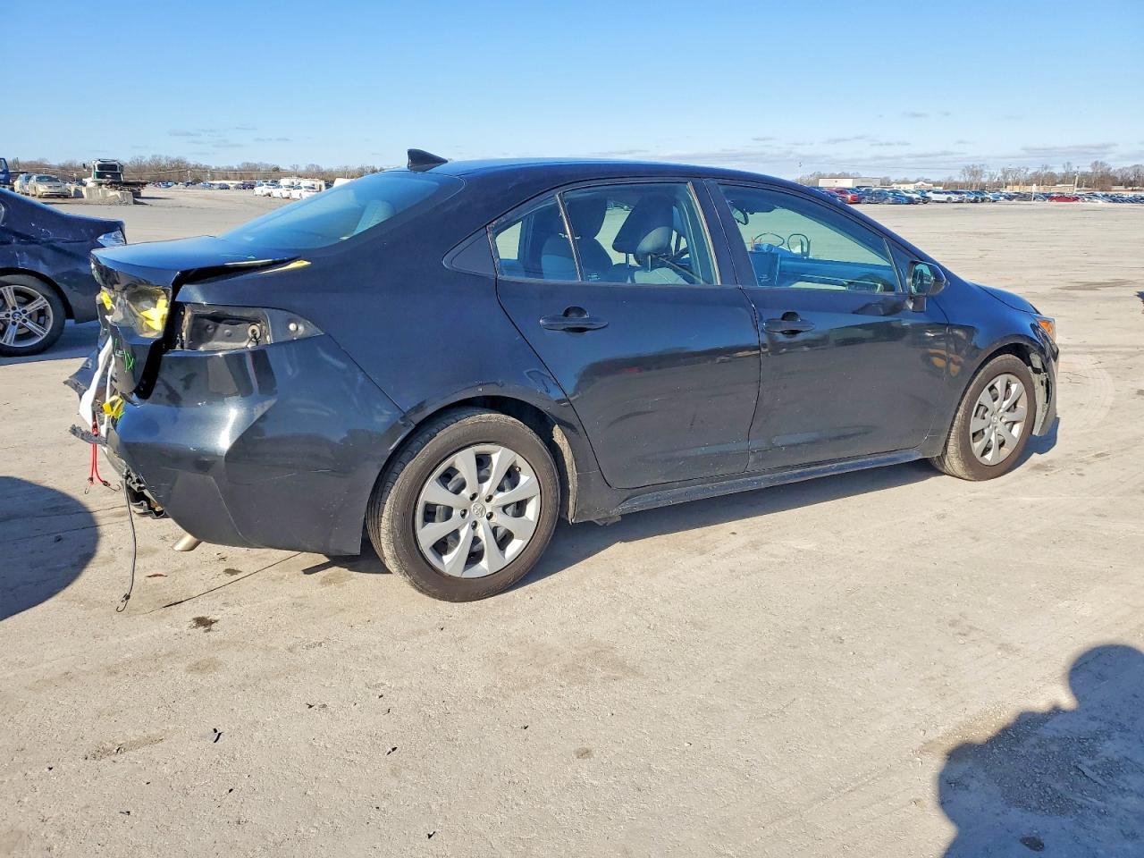 2021 Toyota Corolla Le - Image 3