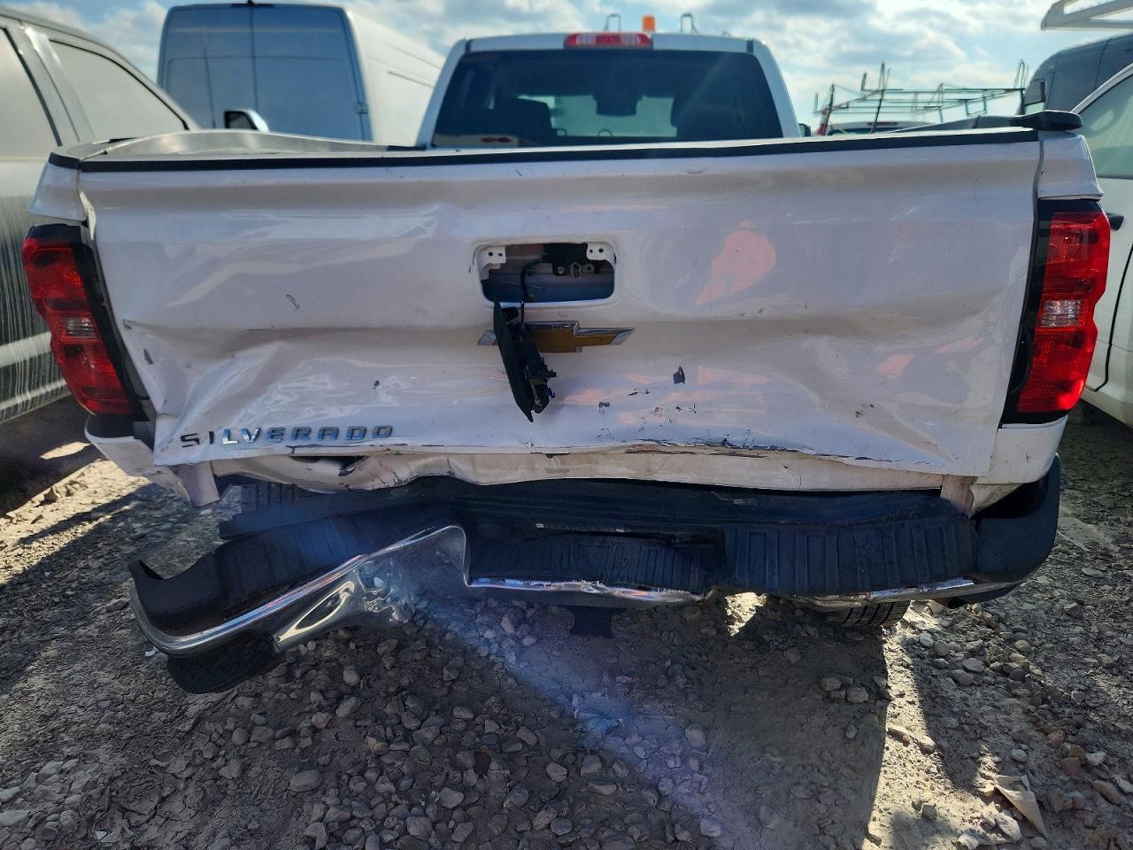 2019 Chevrolet Silverado C2500 Heavy Duty - Фото 6