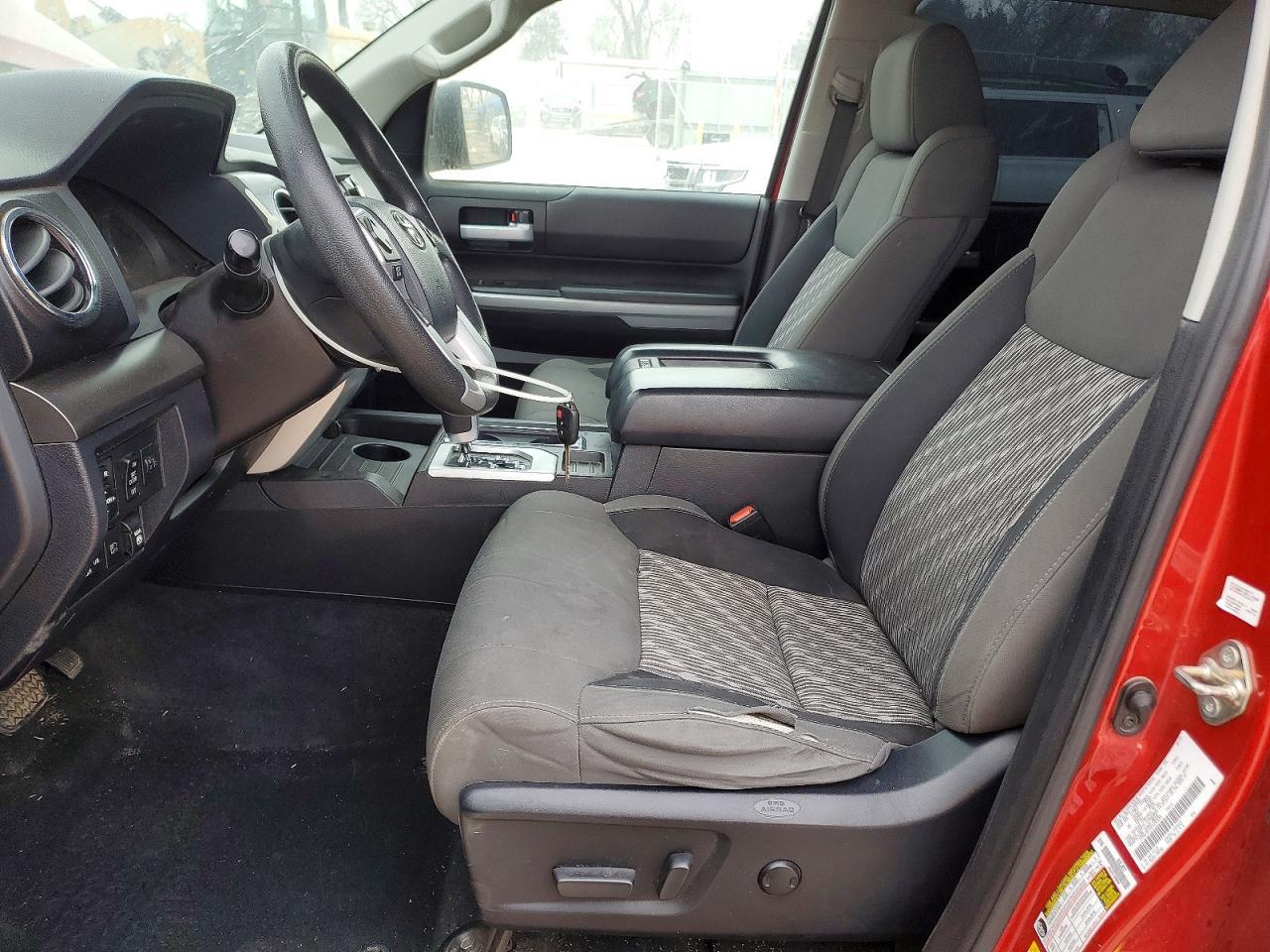 2019 Toyota Tundra Crewmax Sr5 - Image 7