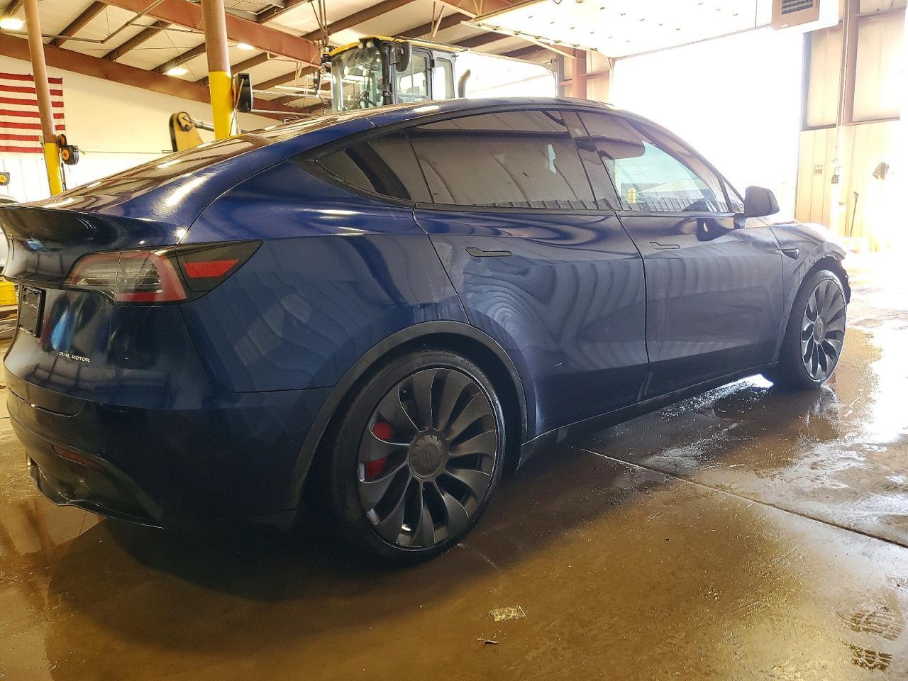 2020 Tesla Model Y - Фото 3