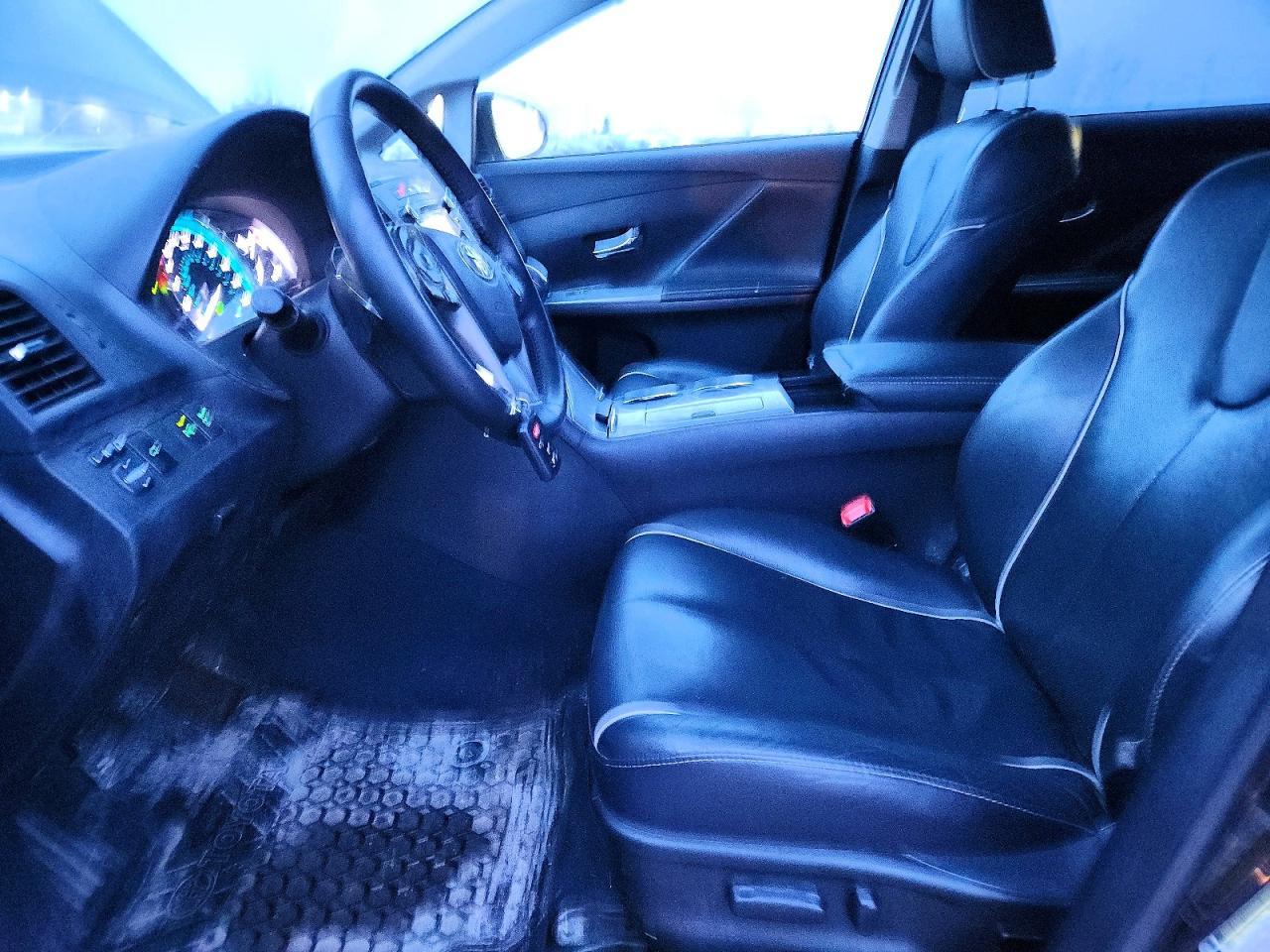2016 Toyota Venza Xle - Фото 7