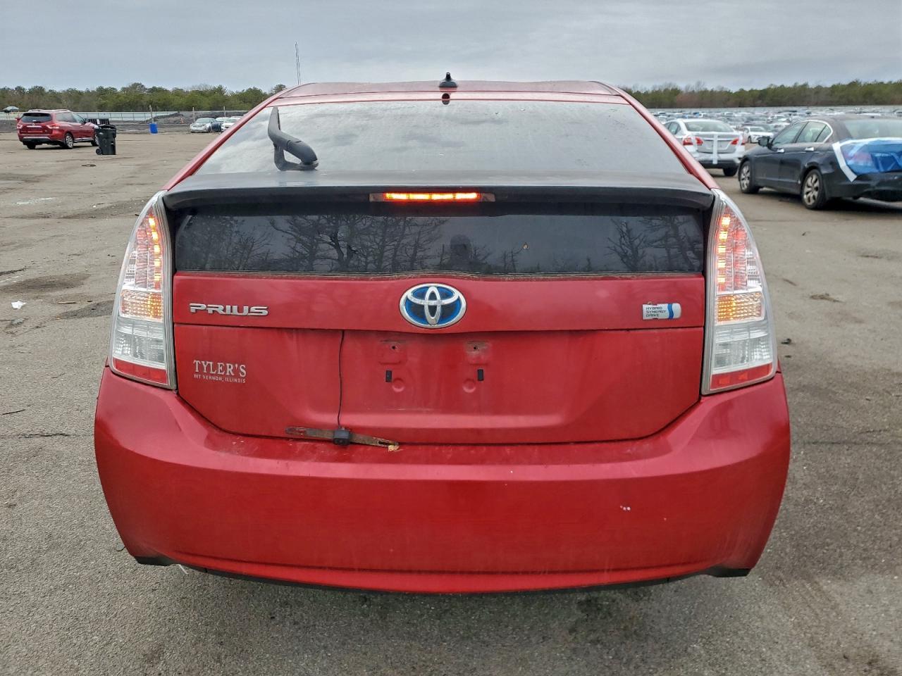 2011 Toyota Prius - Фото 6